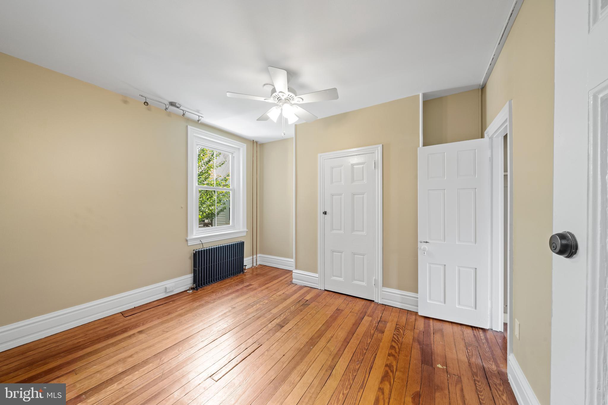 Real estate listing preview #34