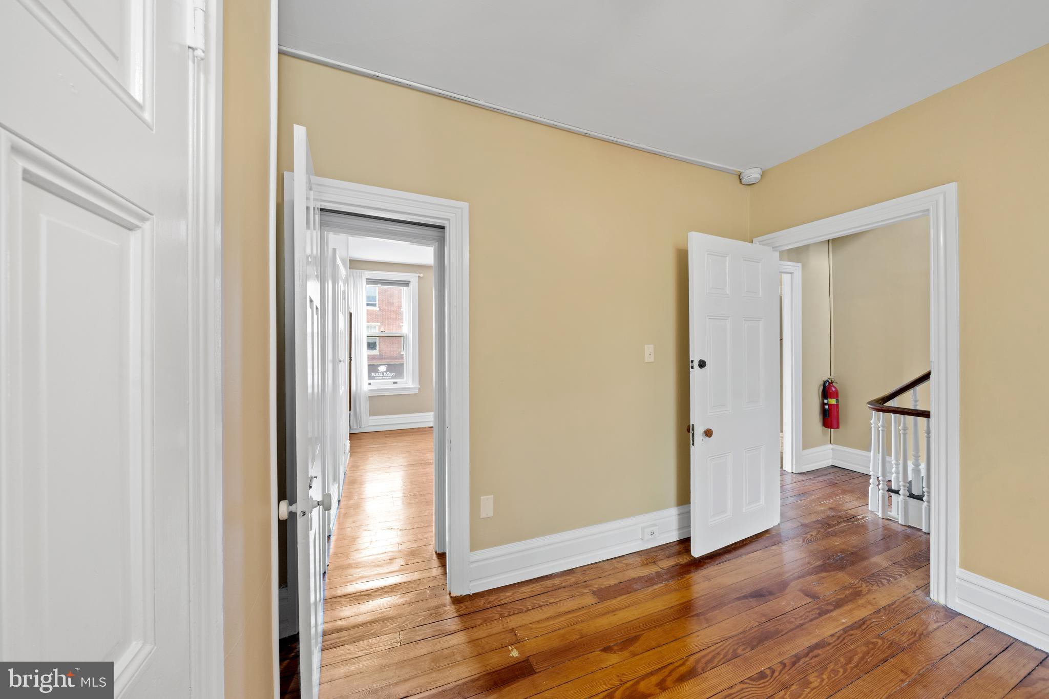 Real estate listing preview #36
