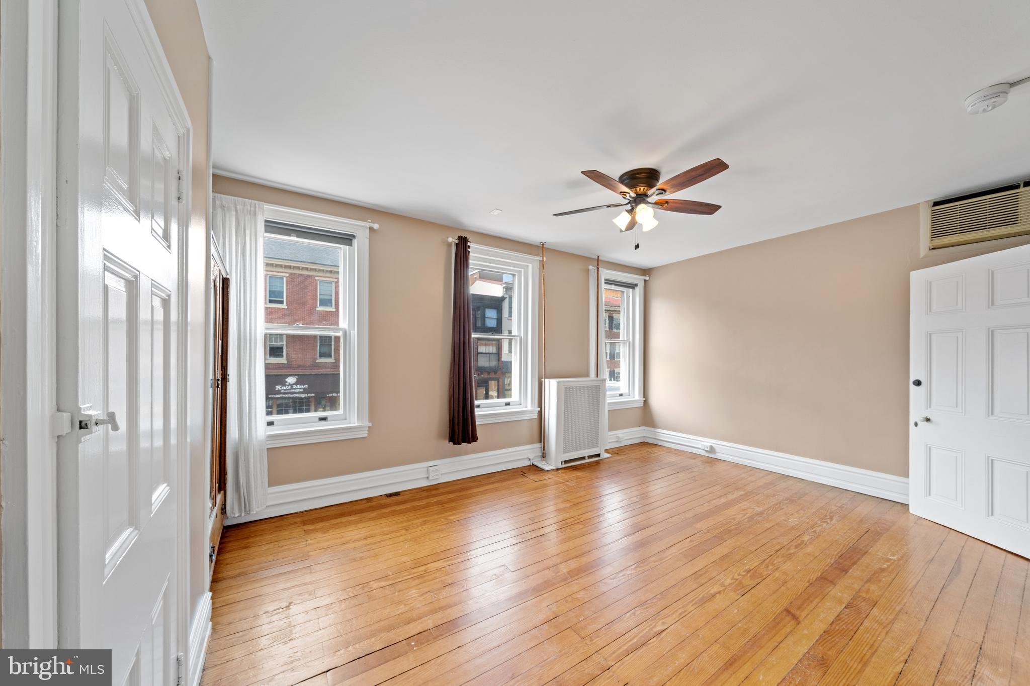 Real estate listing preview #38