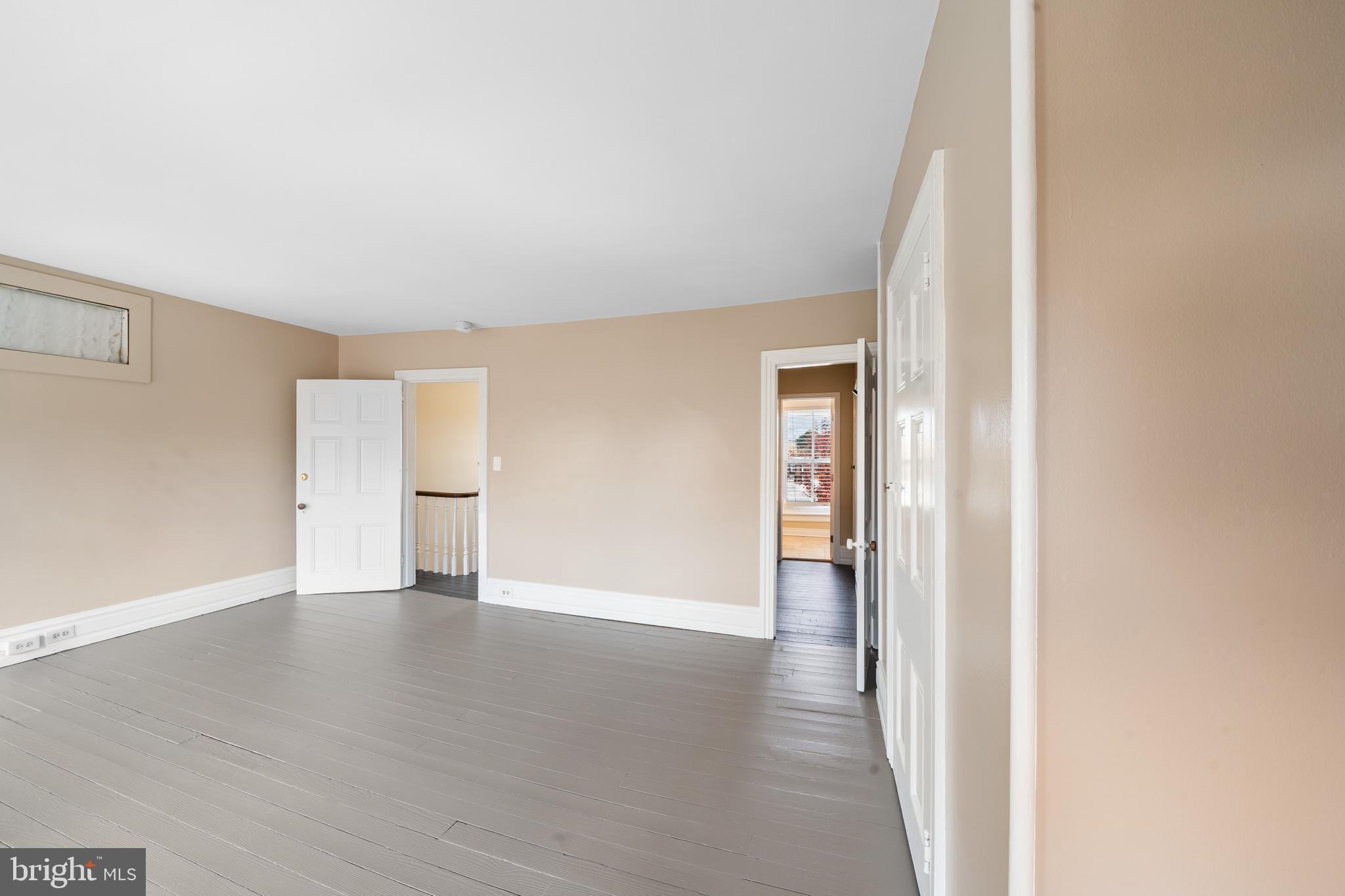 Real estate listing preview #42