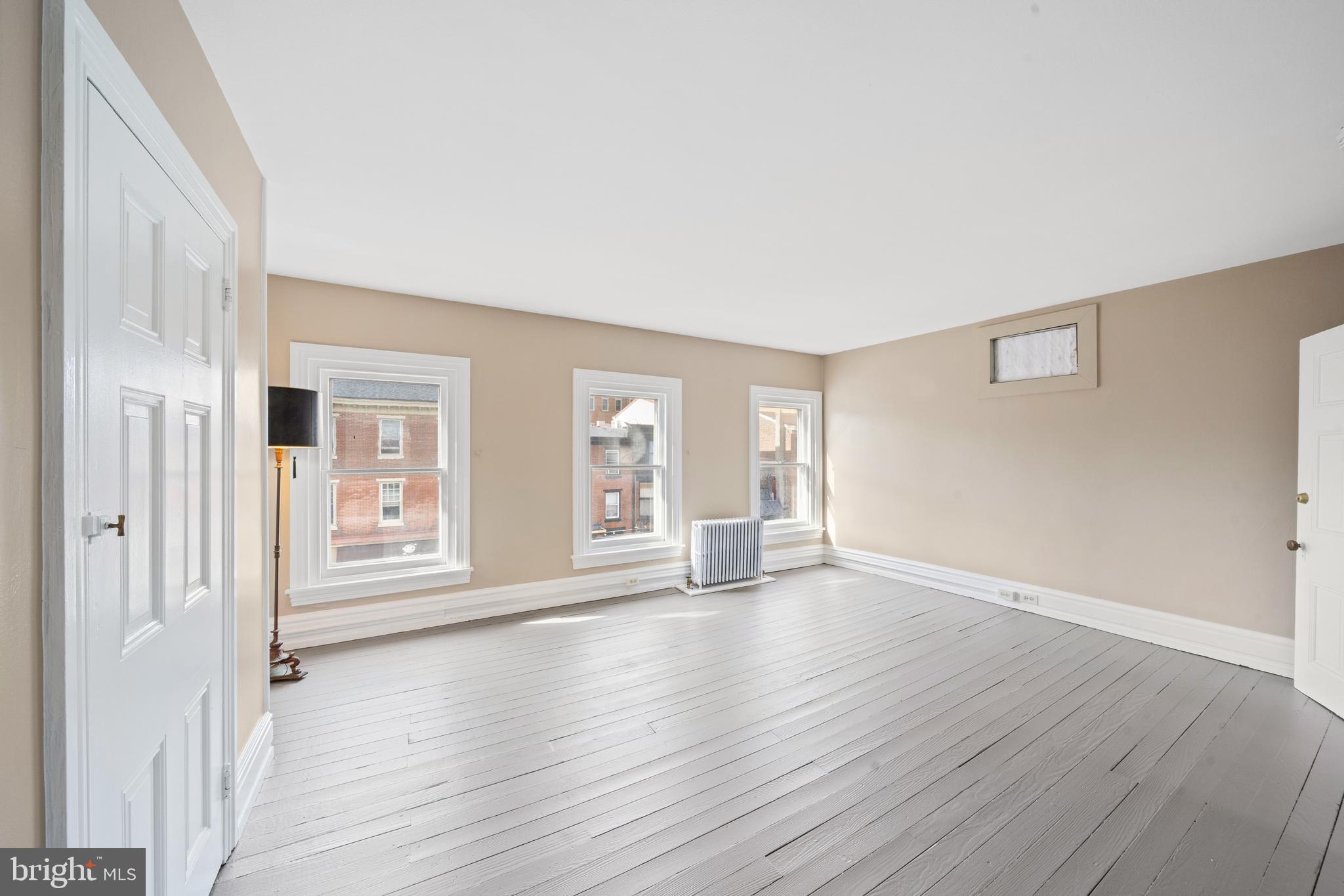 Real estate listing preview #44