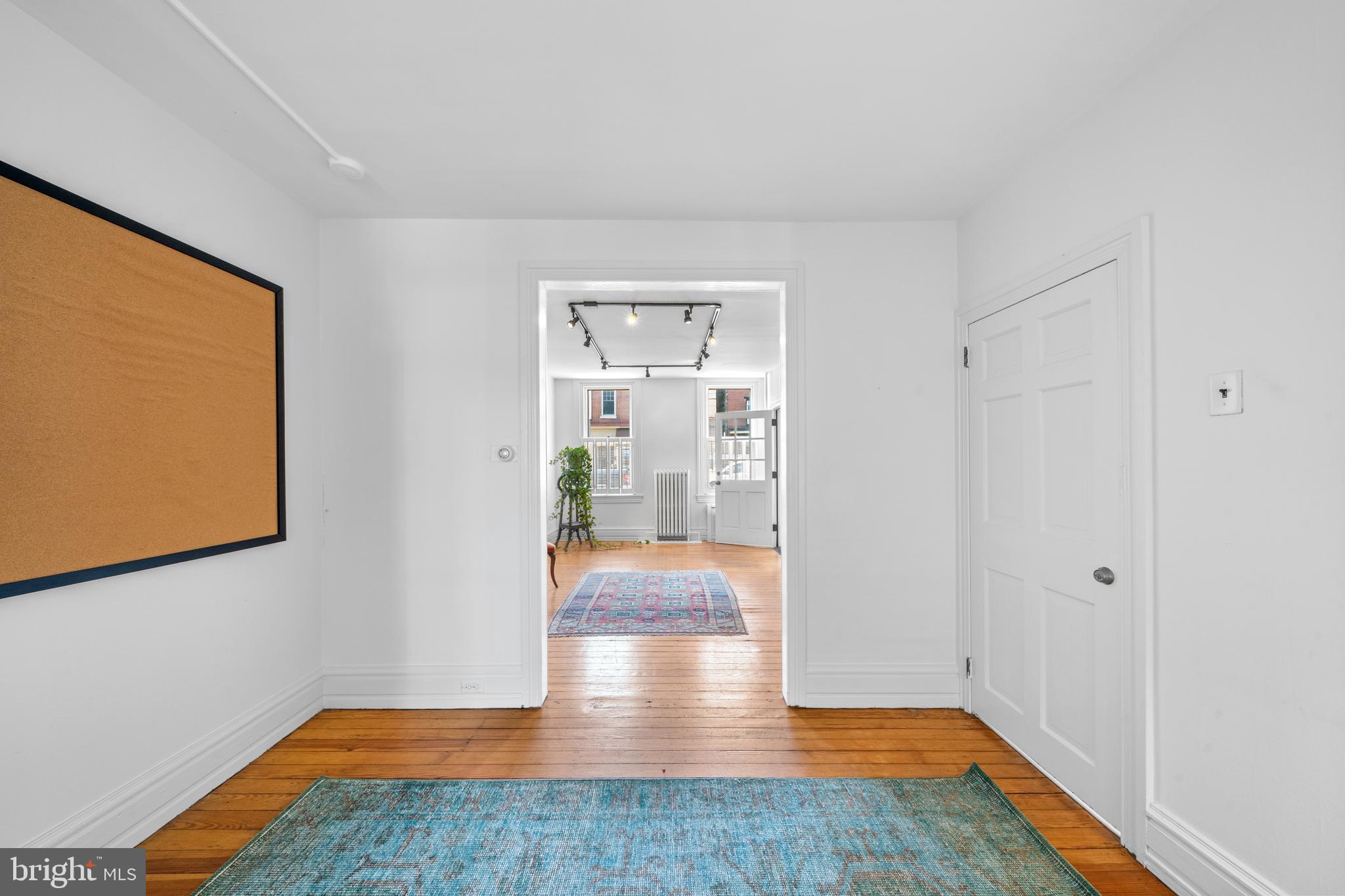 Real estate listing preview #11