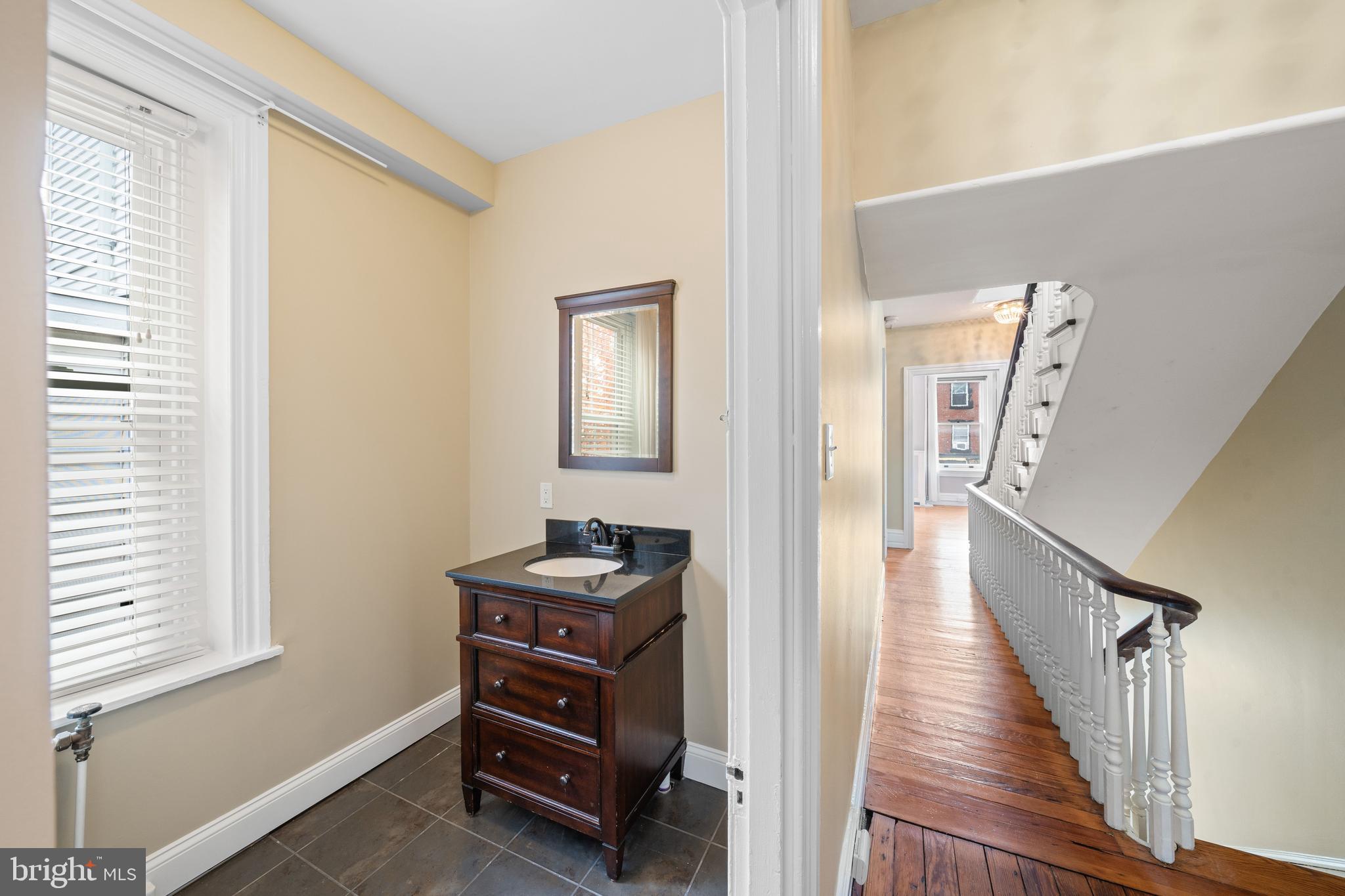 Real estate listing preview #33