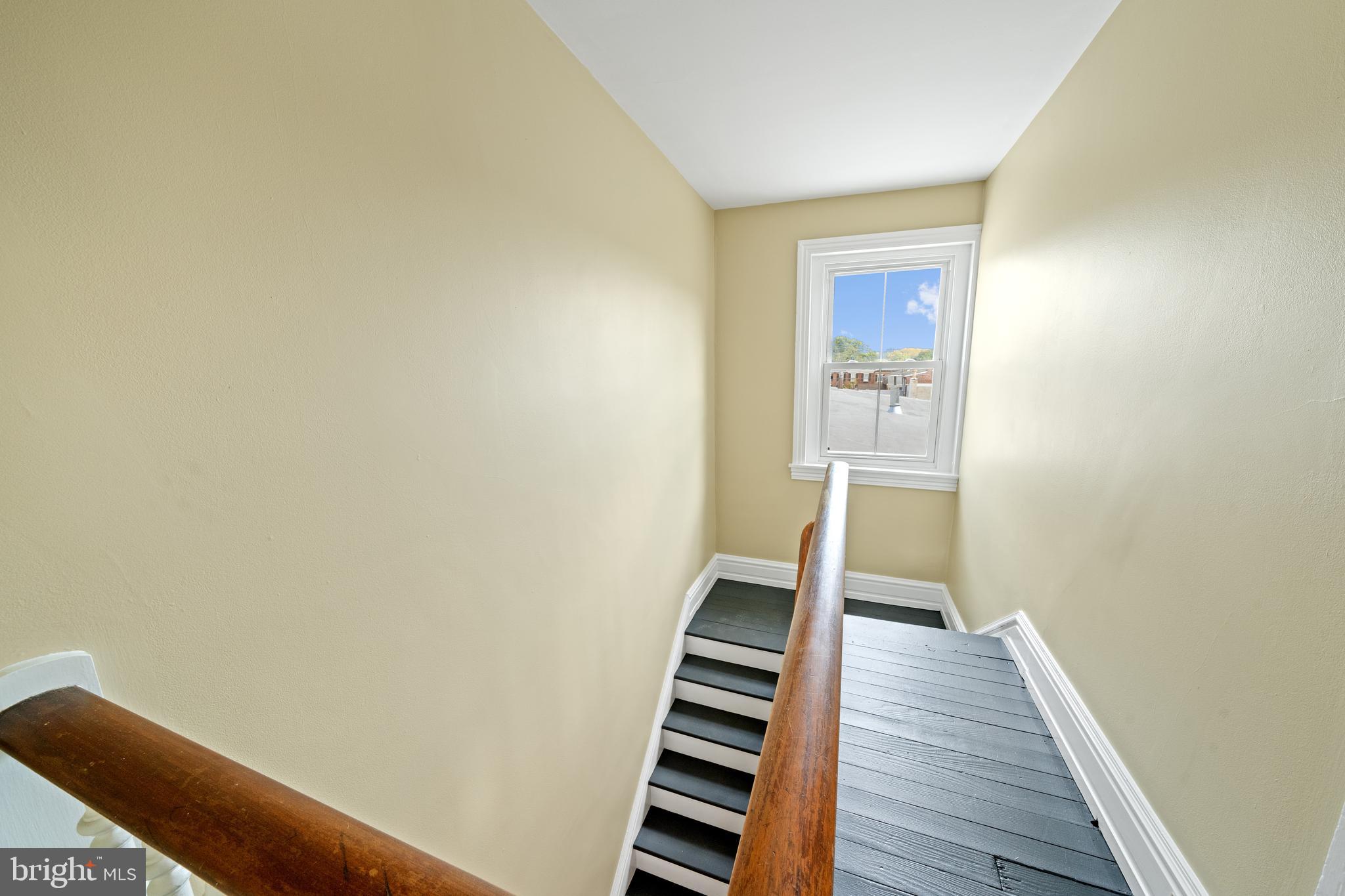 Real estate listing preview #41