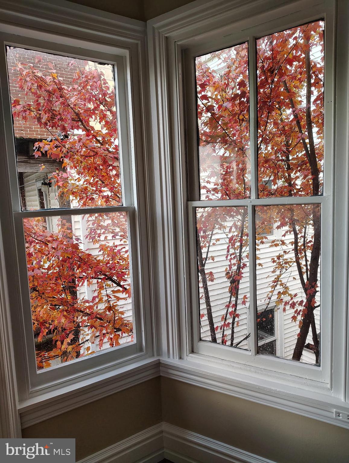 Real estate listing preview #28