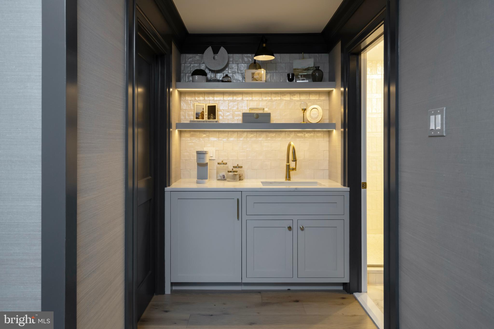 Real estate listing preview #28