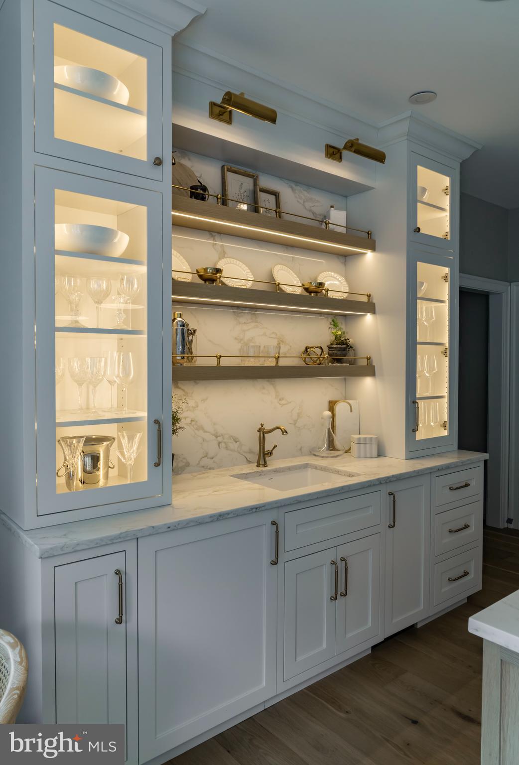 Real estate listing preview #25