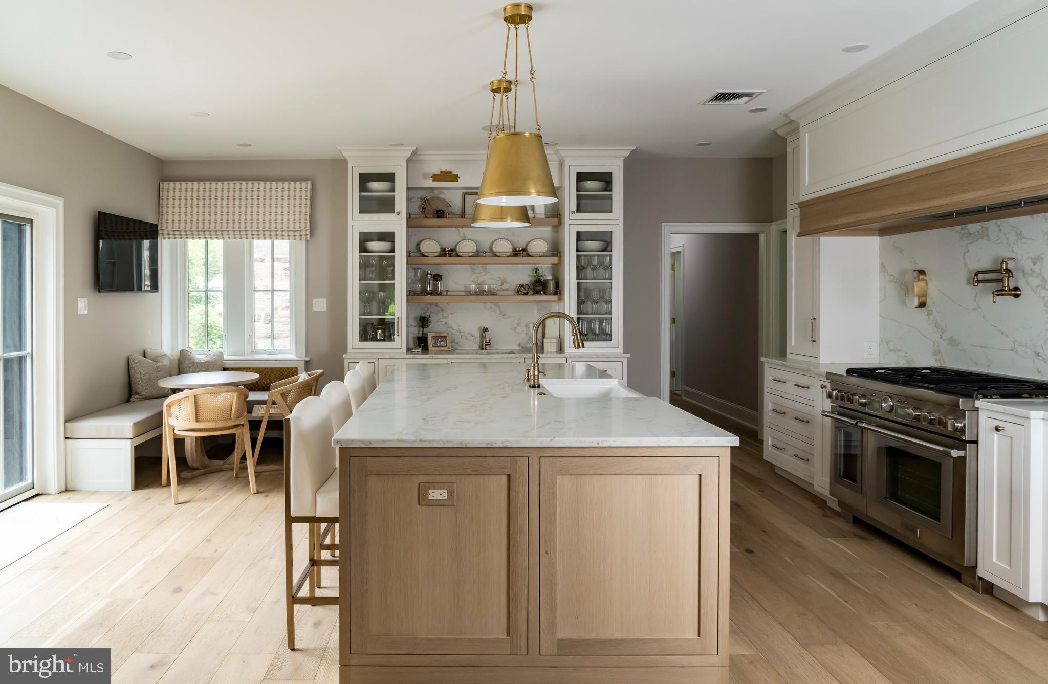 Real estate listing preview #15