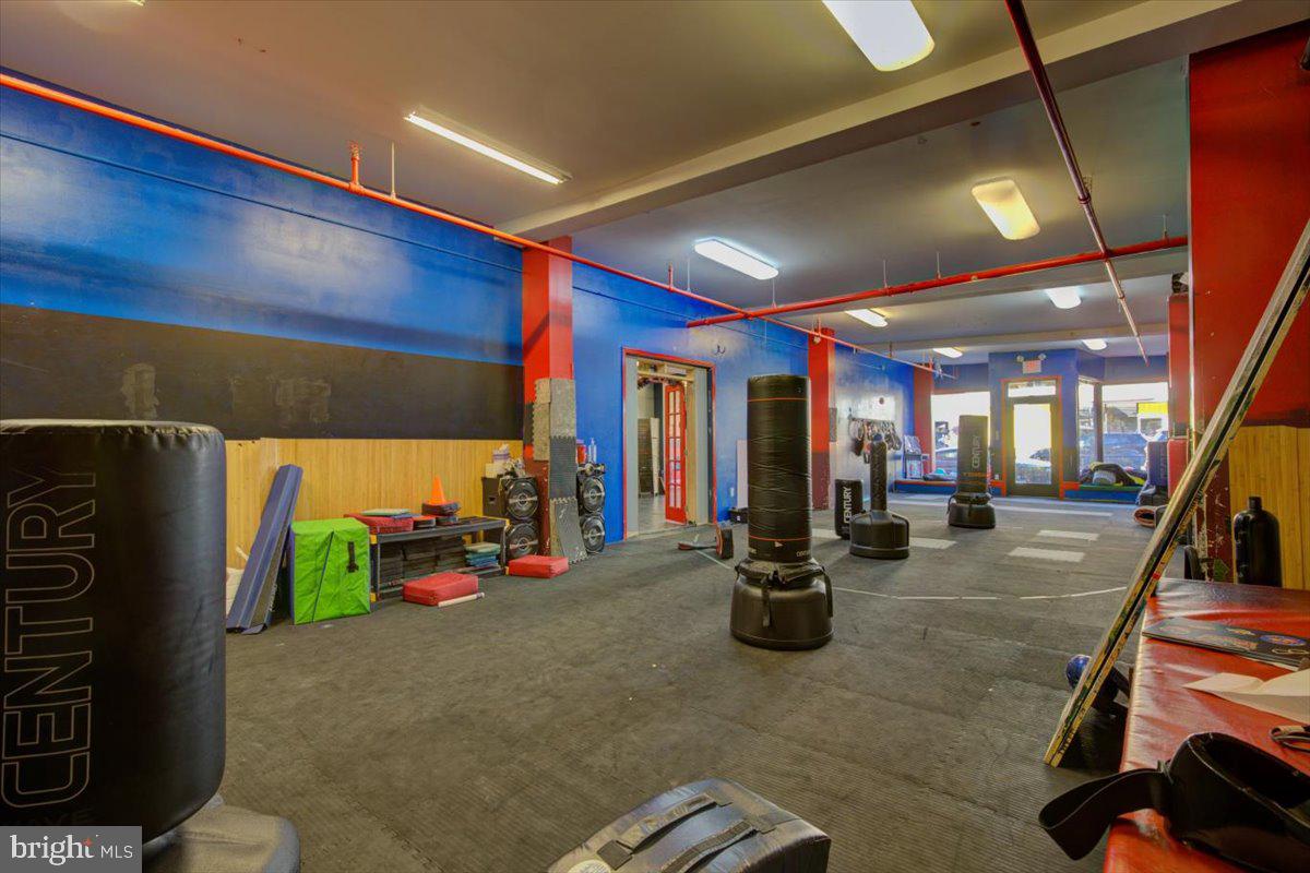 Real estate listing preview #11