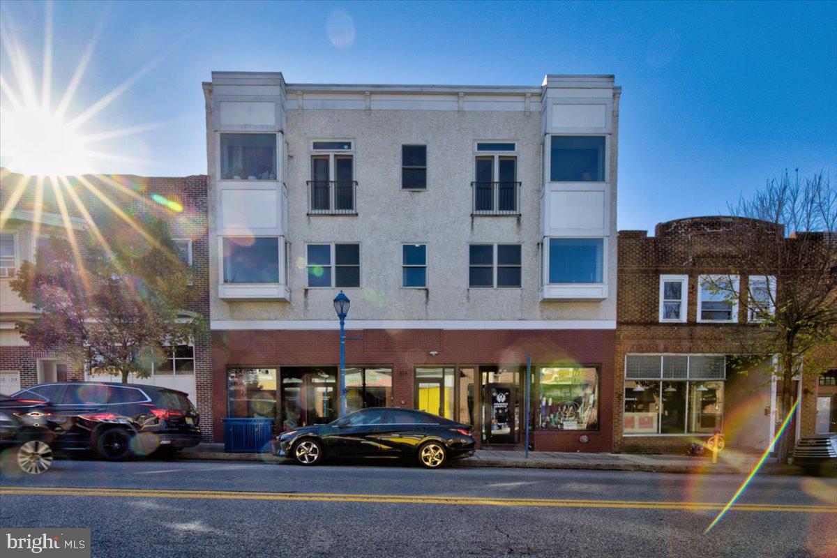 Real estate listing preview #2