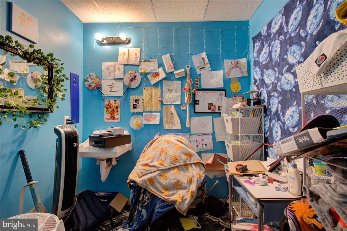 Real estate listing preview #18