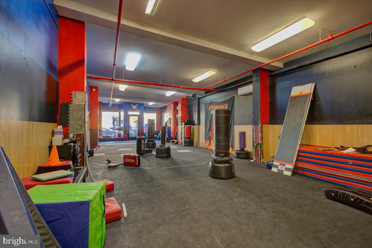 Real estate listing preview #6