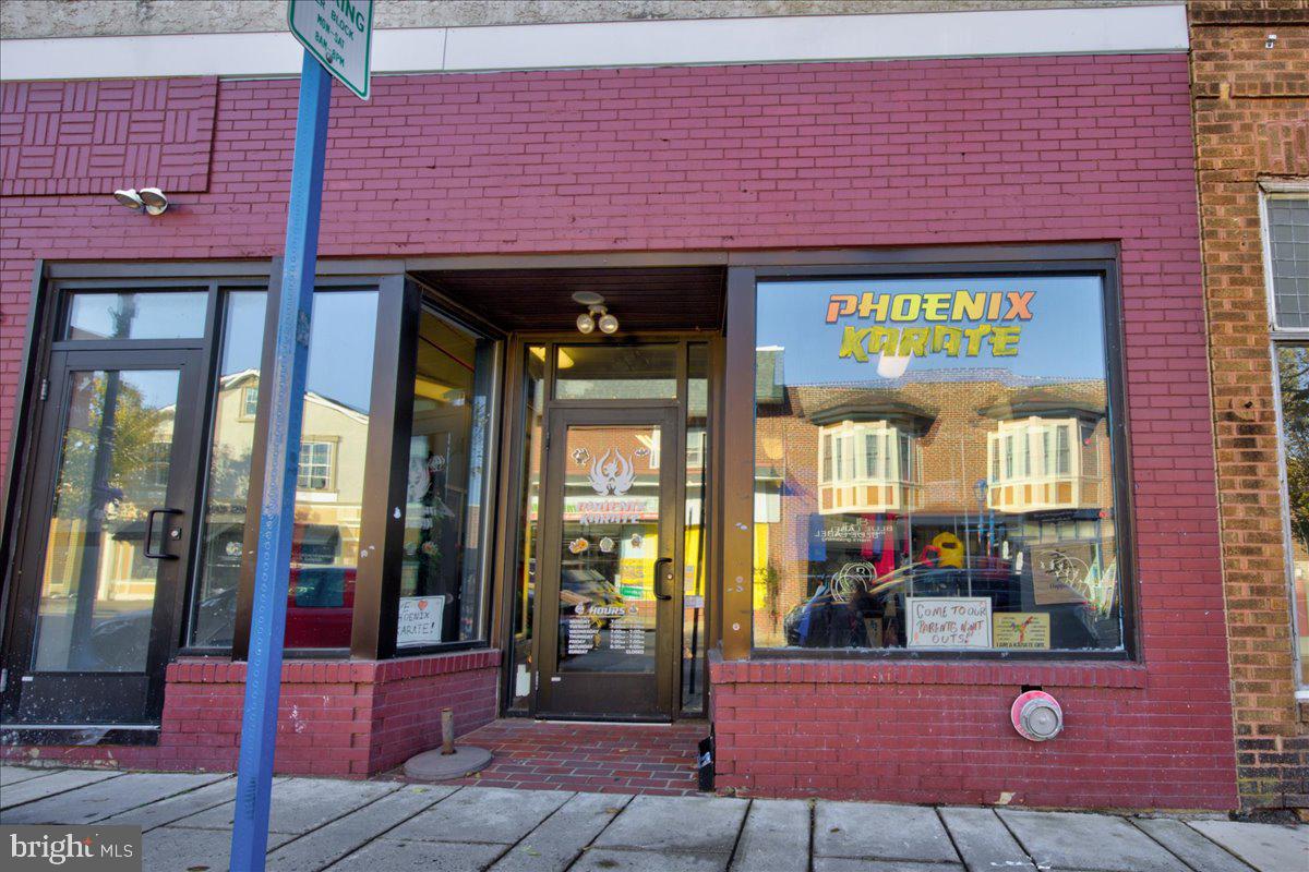 Real estate listing preview #3