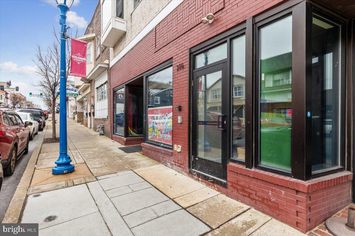 Real estate listing preview #26