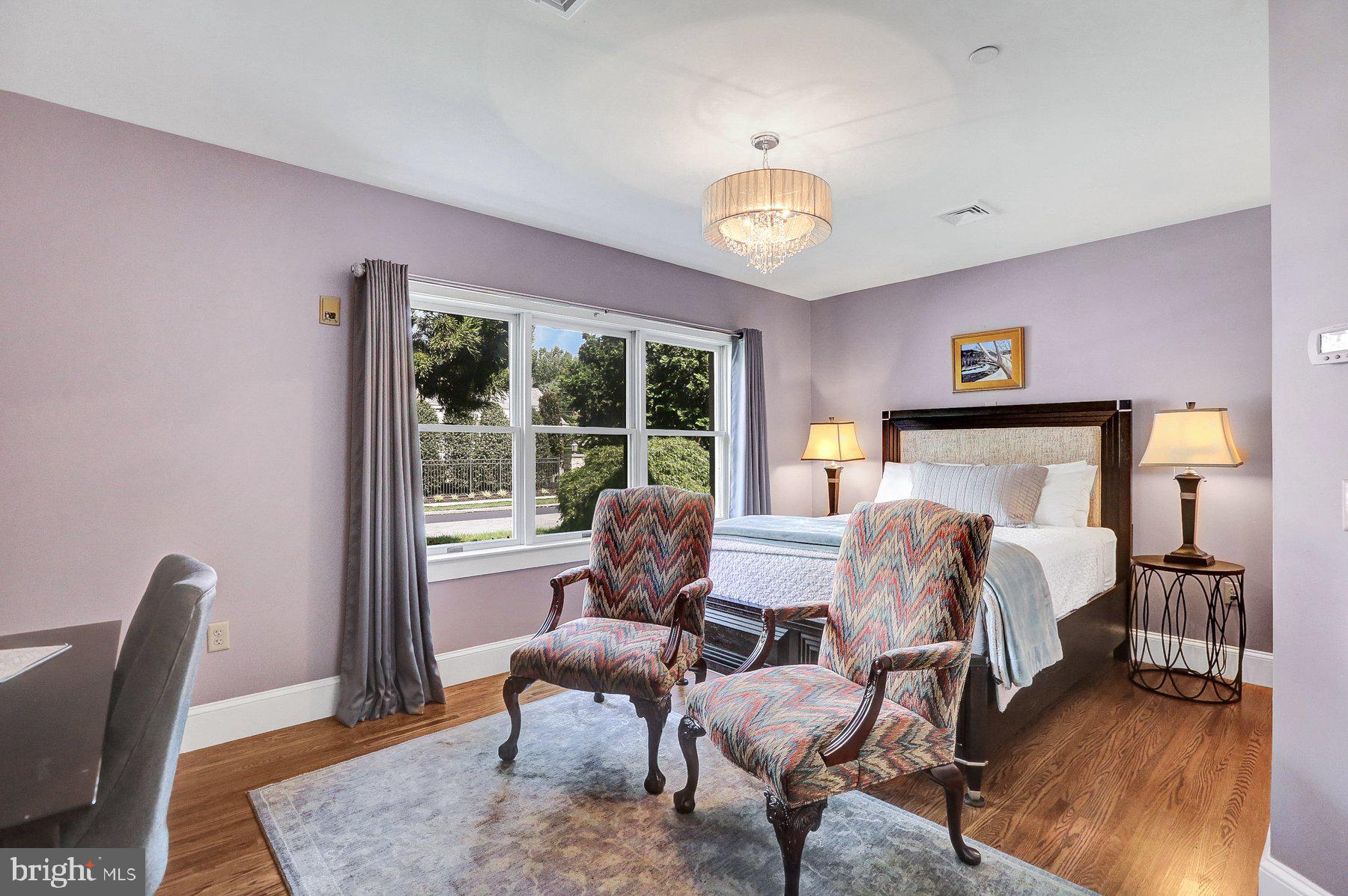 Real estate listing preview #7