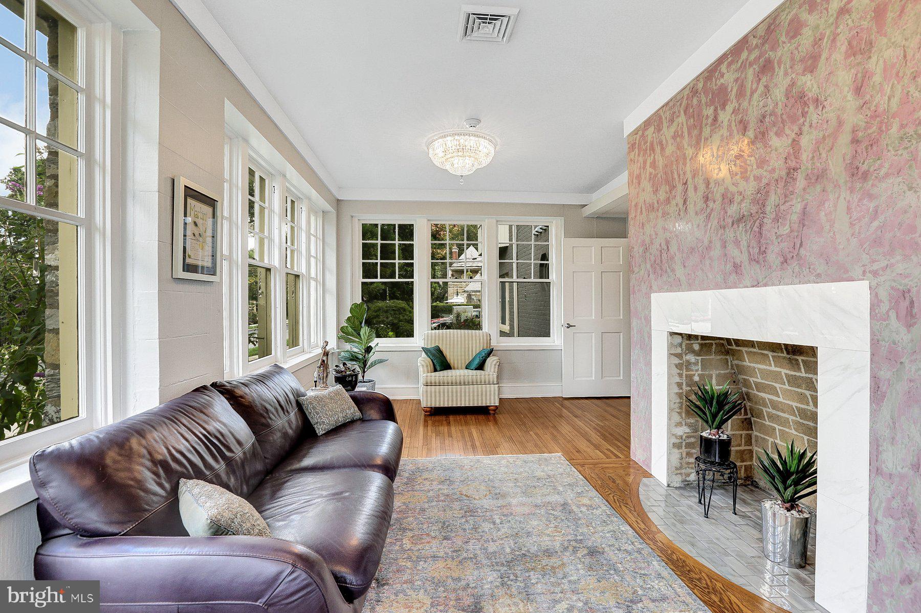 Real estate listing preview #21