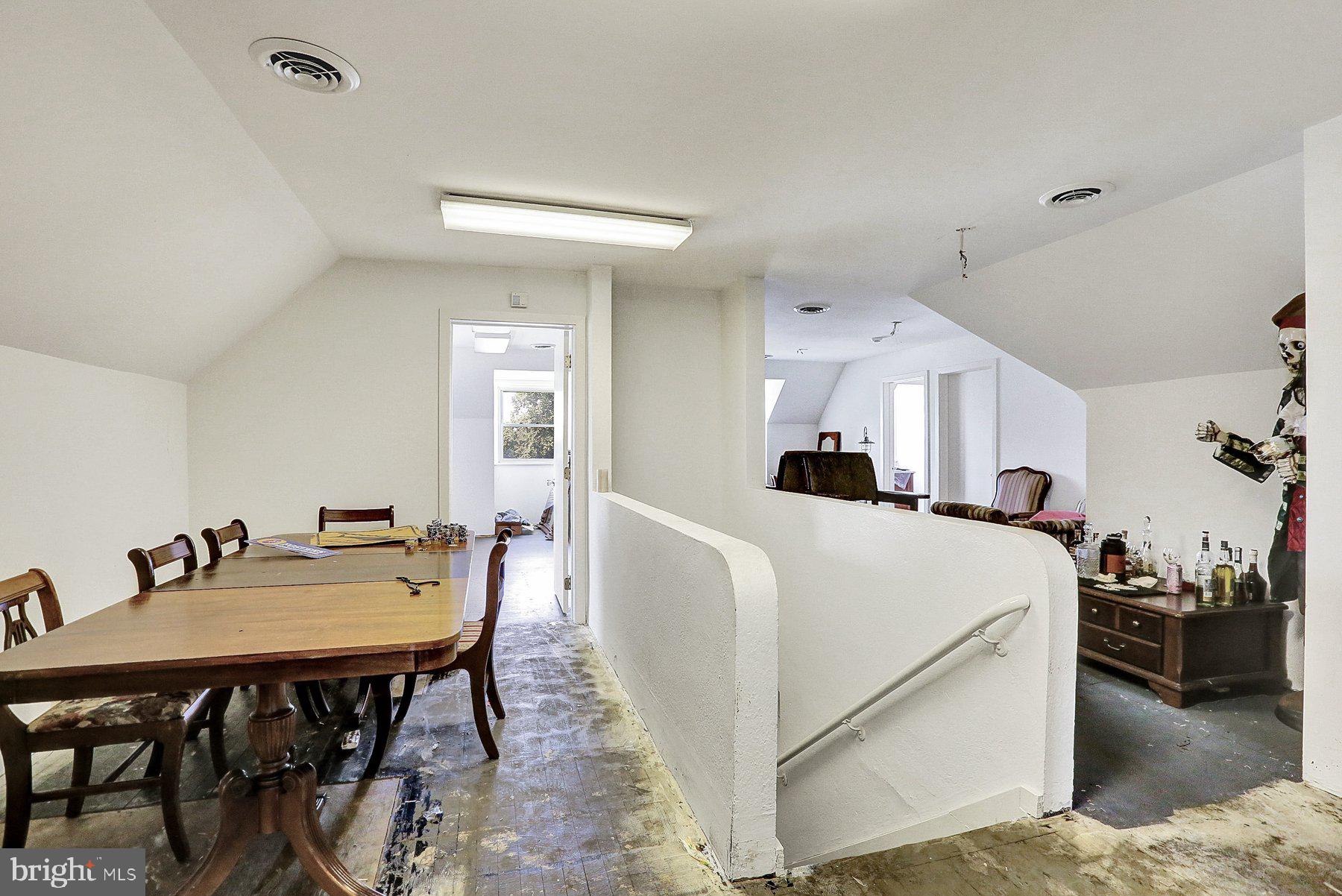 Real estate listing preview #37