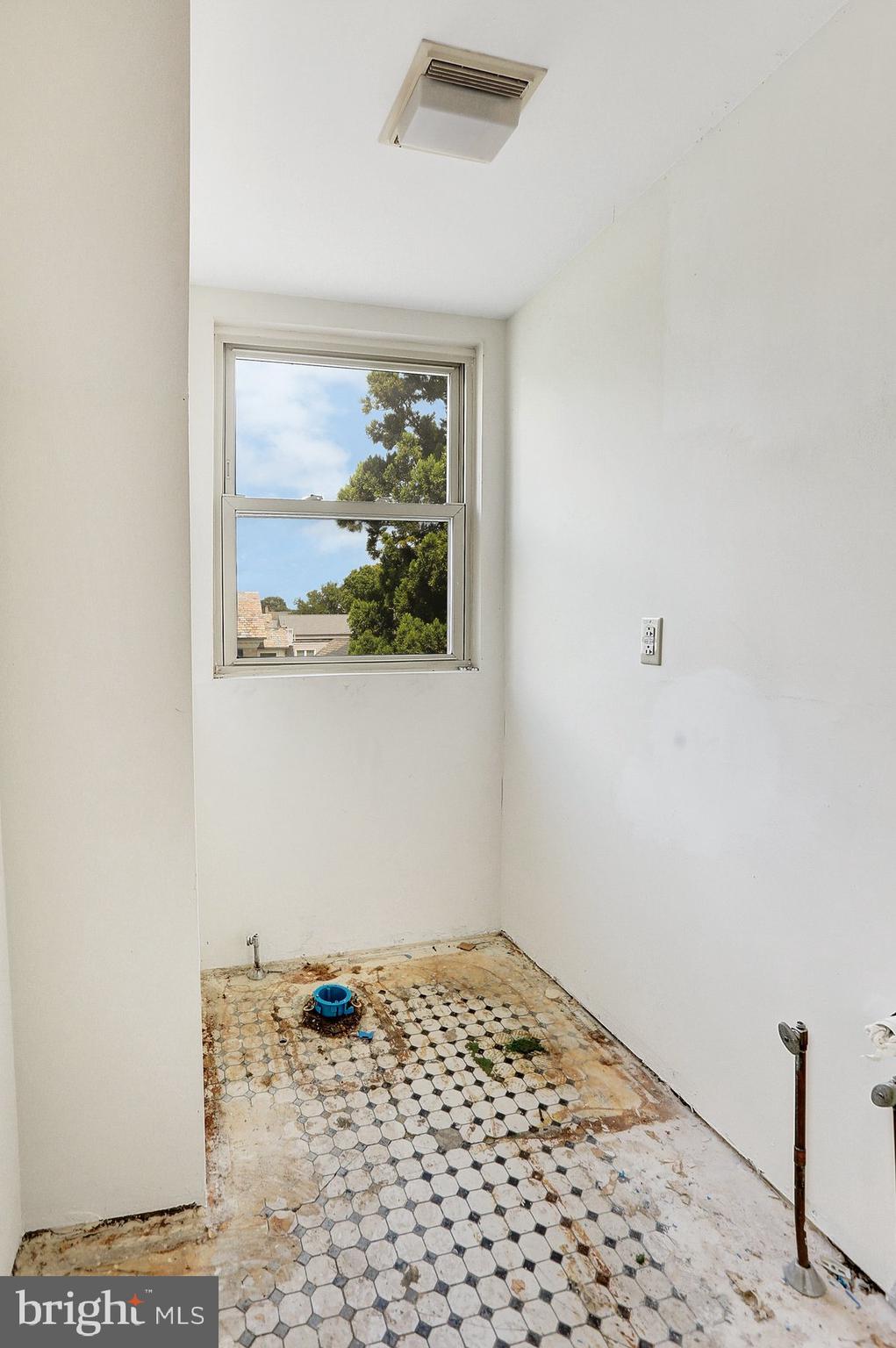 Real estate listing preview #39