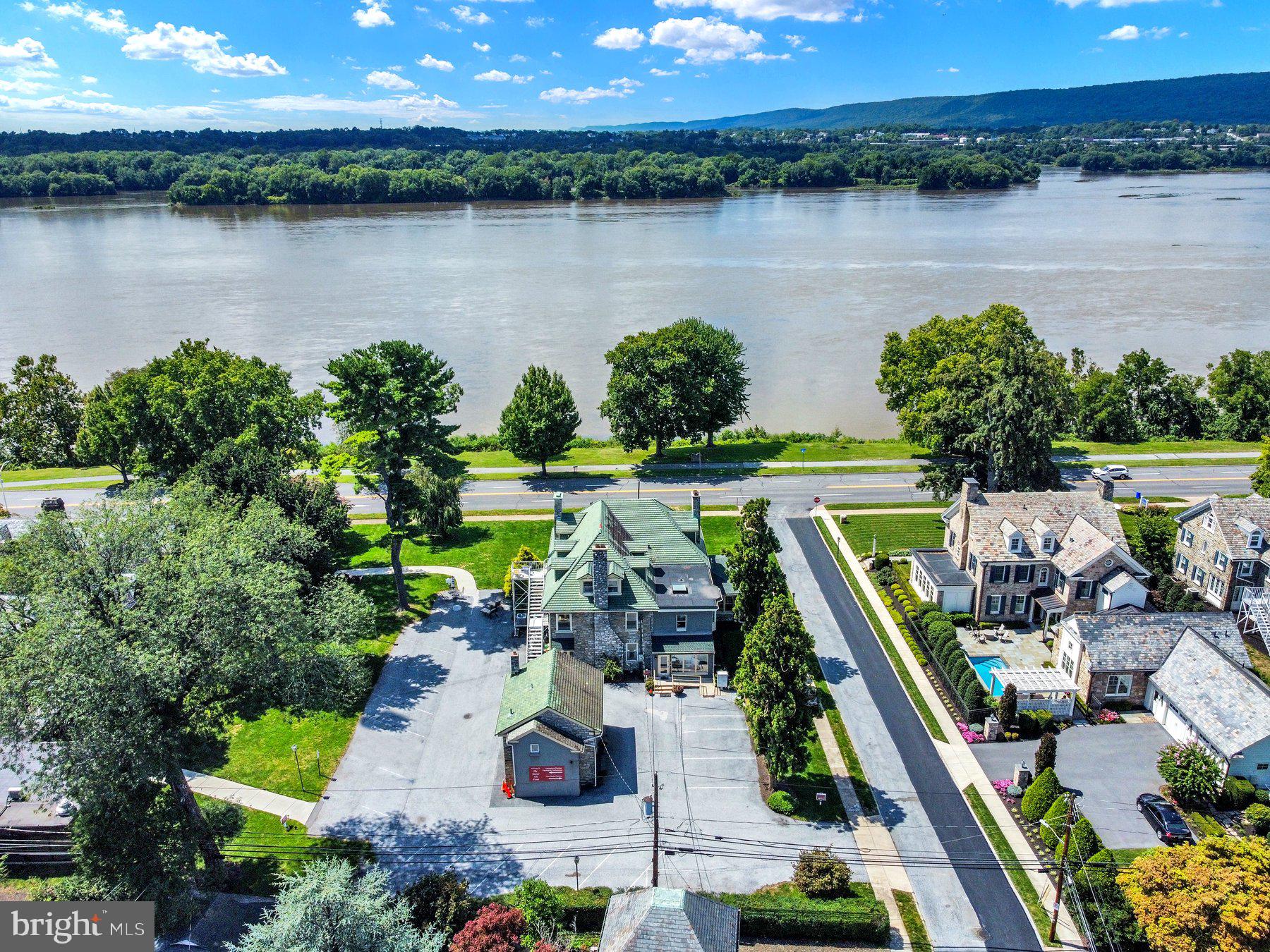 Real estate listing preview #59