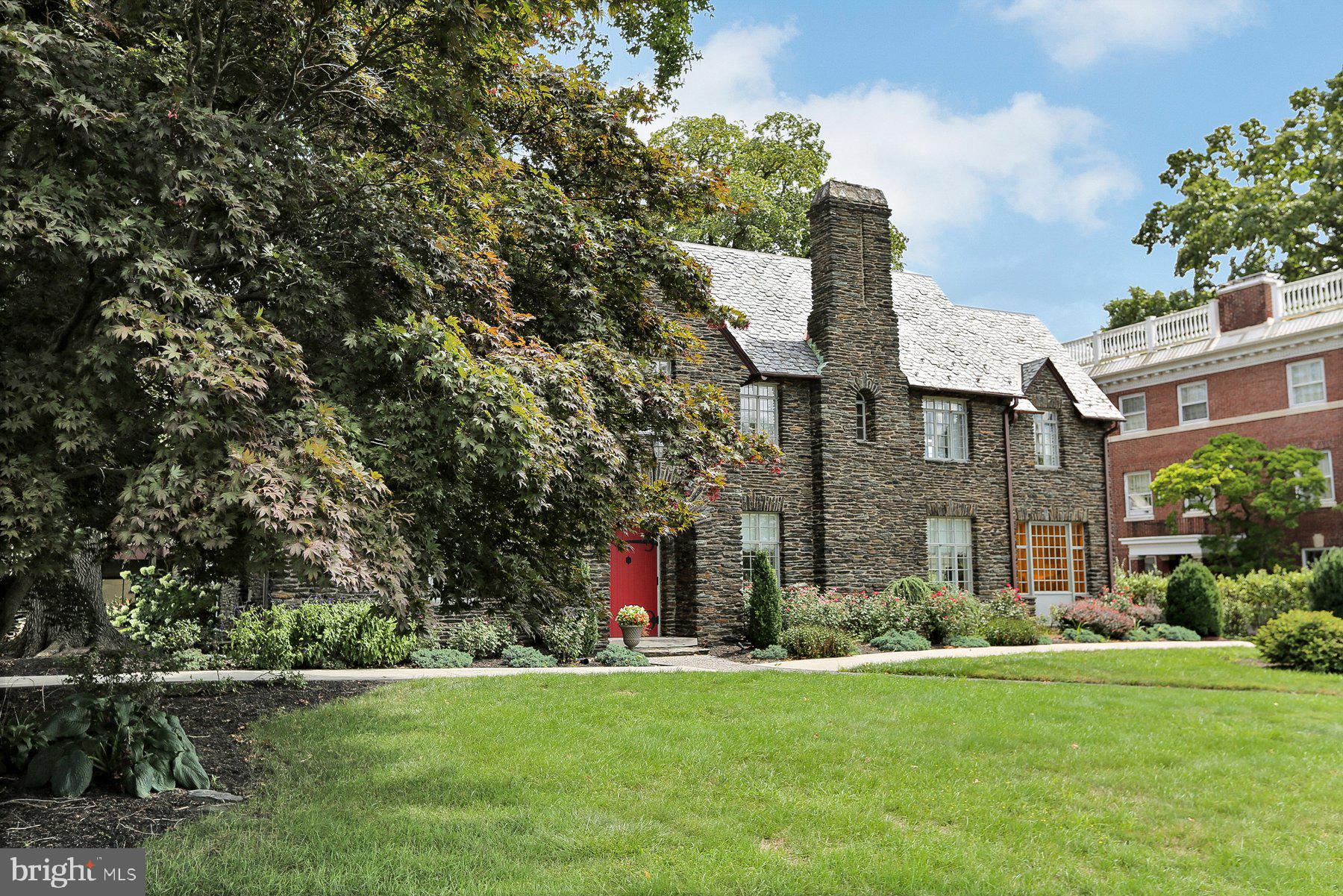 Real estate listing preview #53