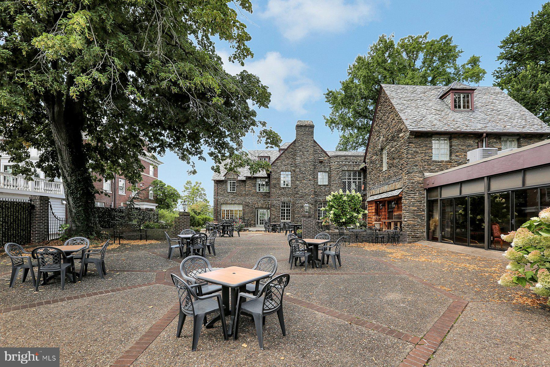 Real estate listing preview #60