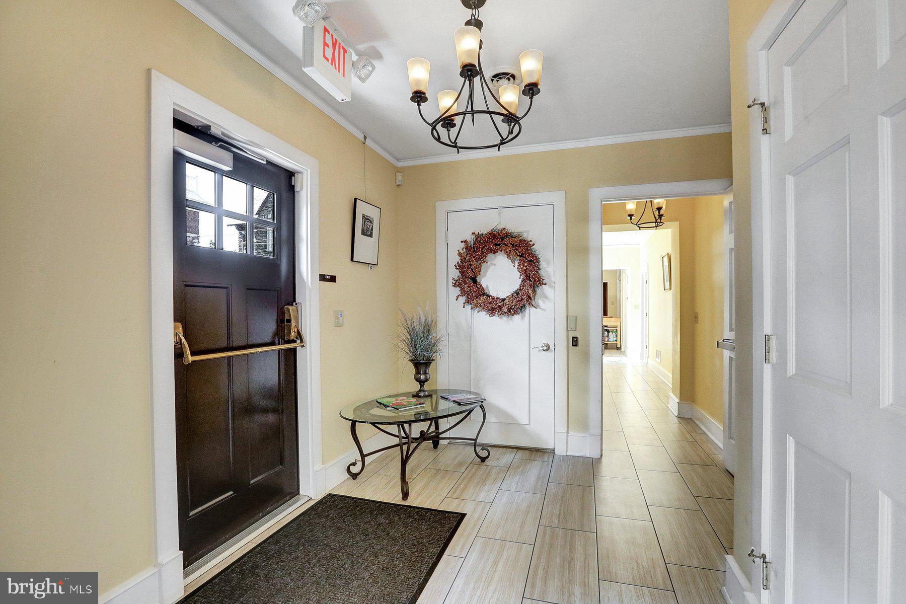 Real estate listing preview #5