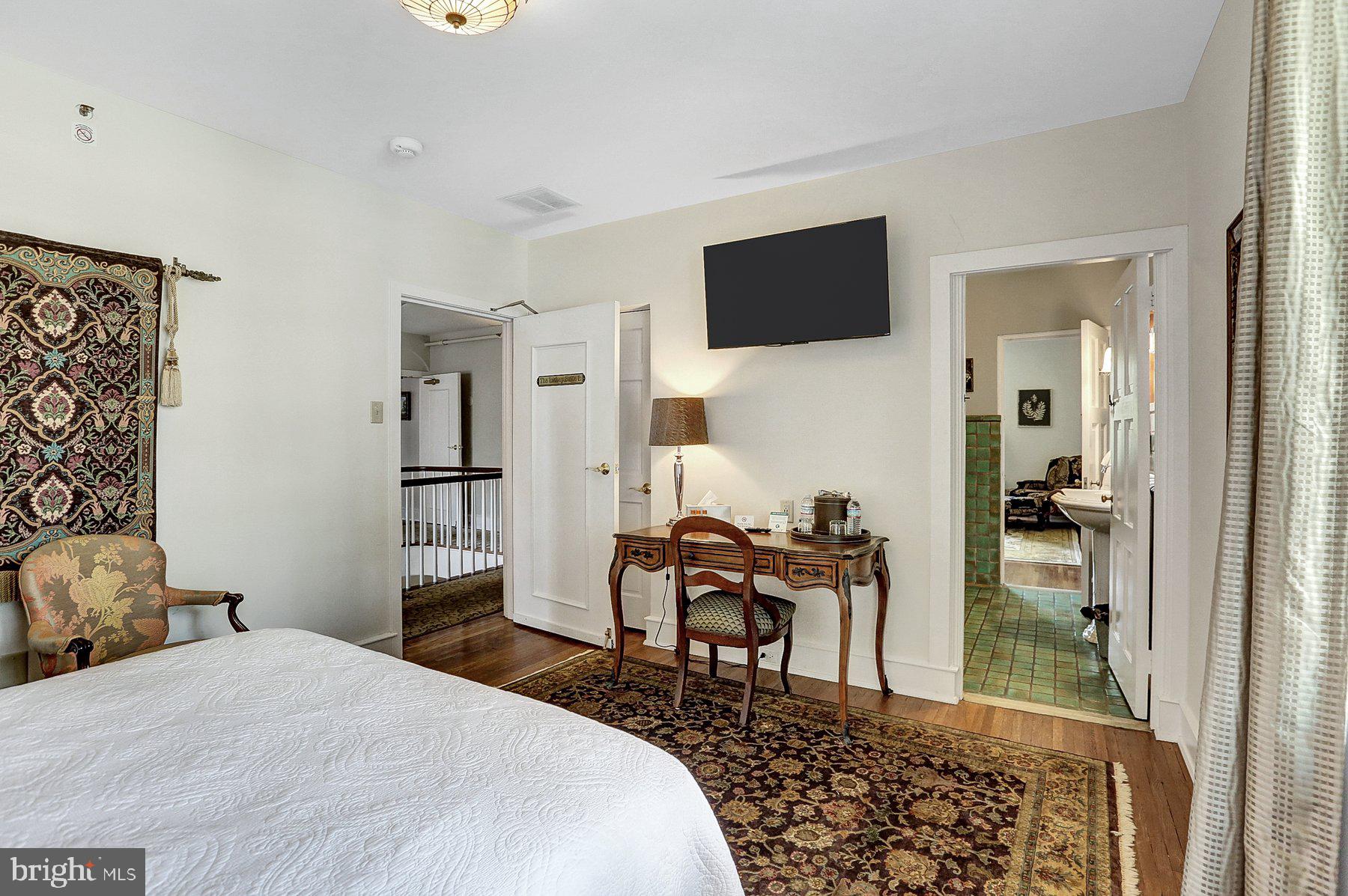 Real estate listing preview #30