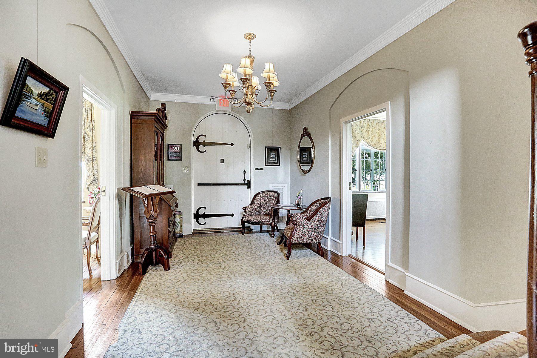 Real estate listing preview #16