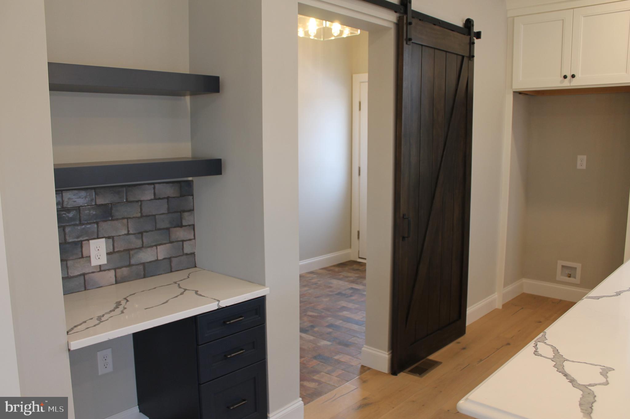 Real estate listing preview #9