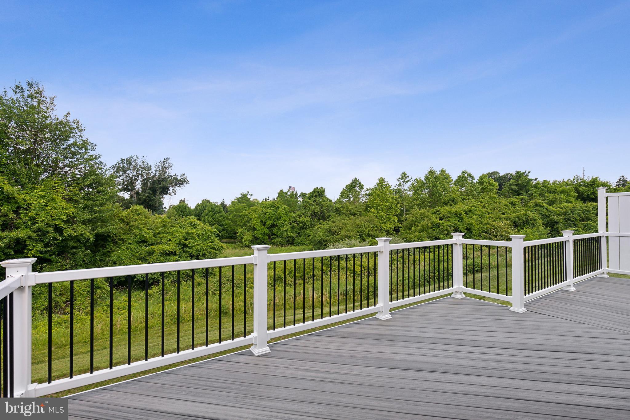 Real estate listing preview #37