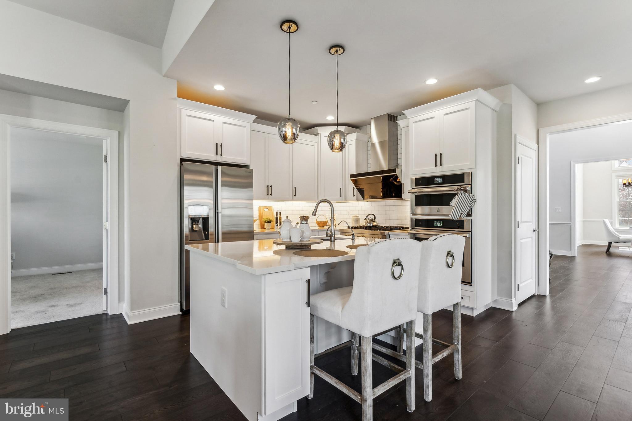 Real estate listing preview #10