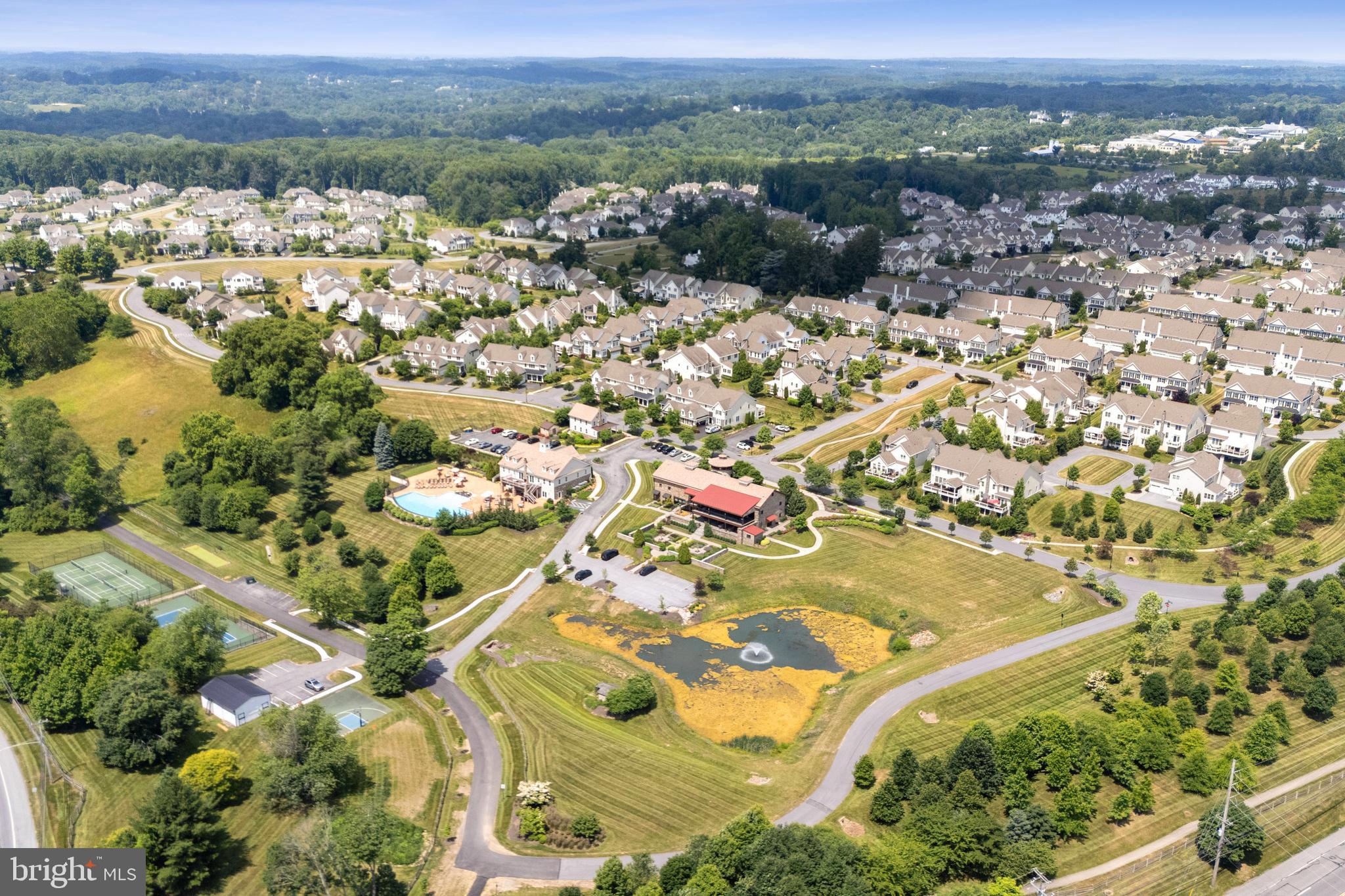 Real estate listing preview #64