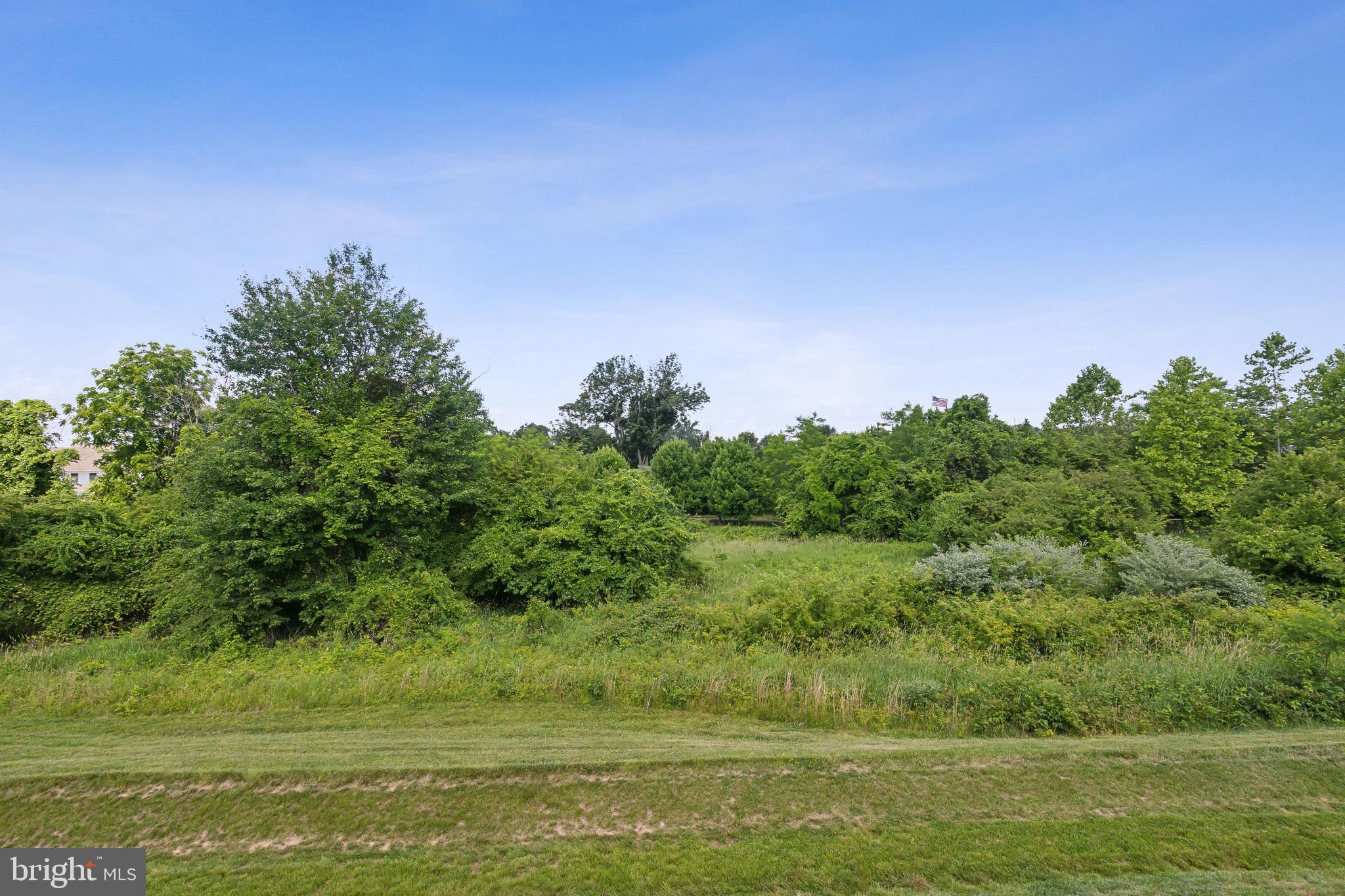 Real estate listing preview #38