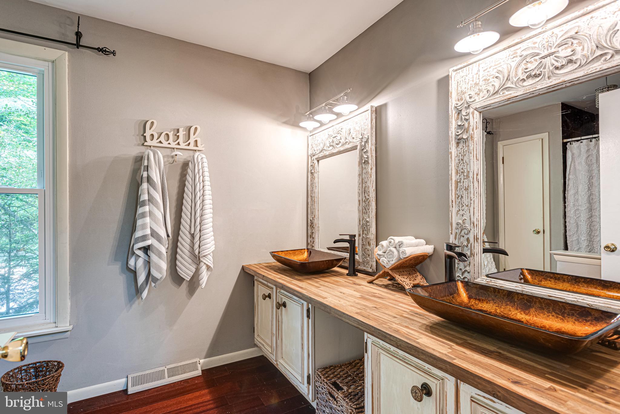 Real estate listing preview #30