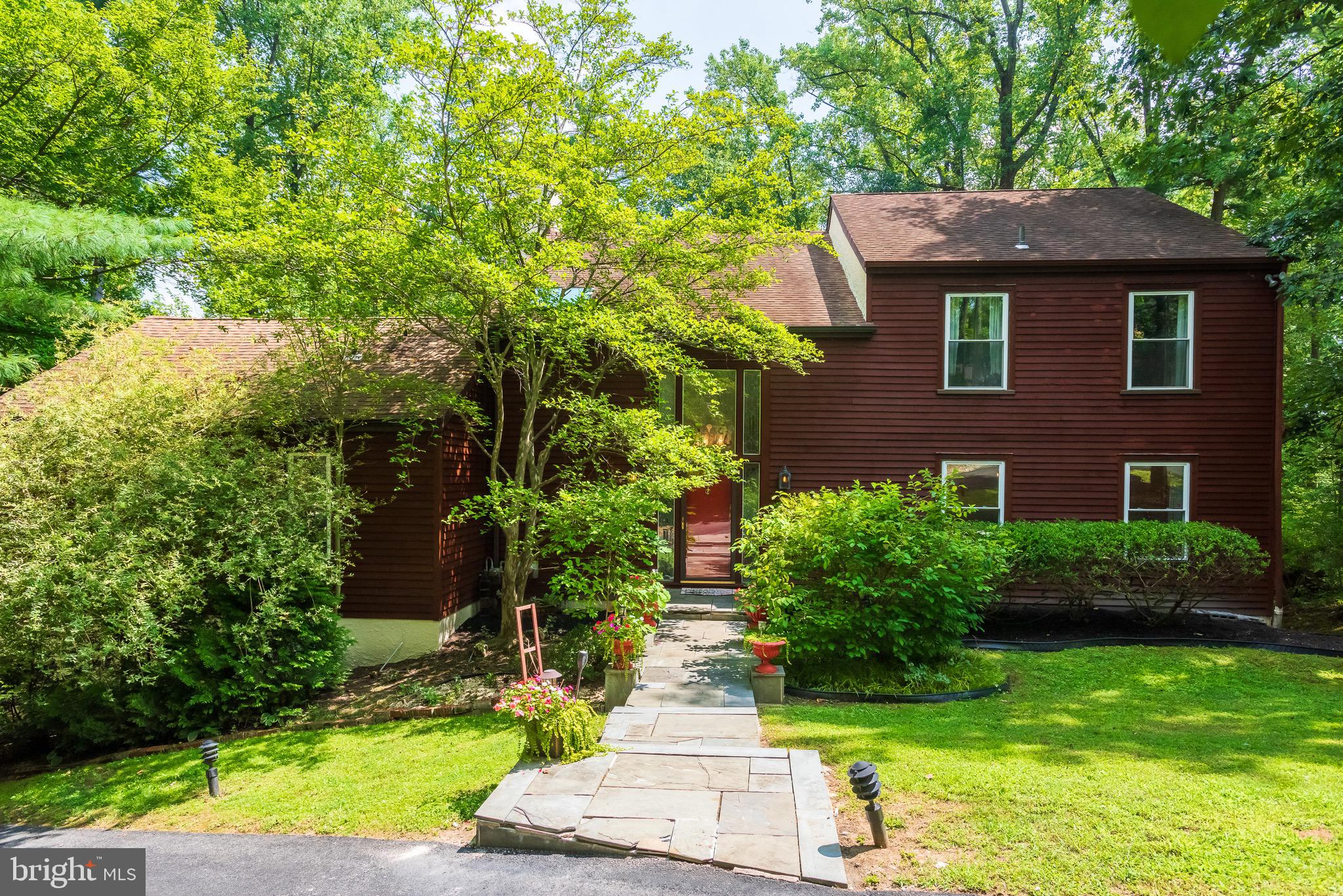 Real estate listing preview #4