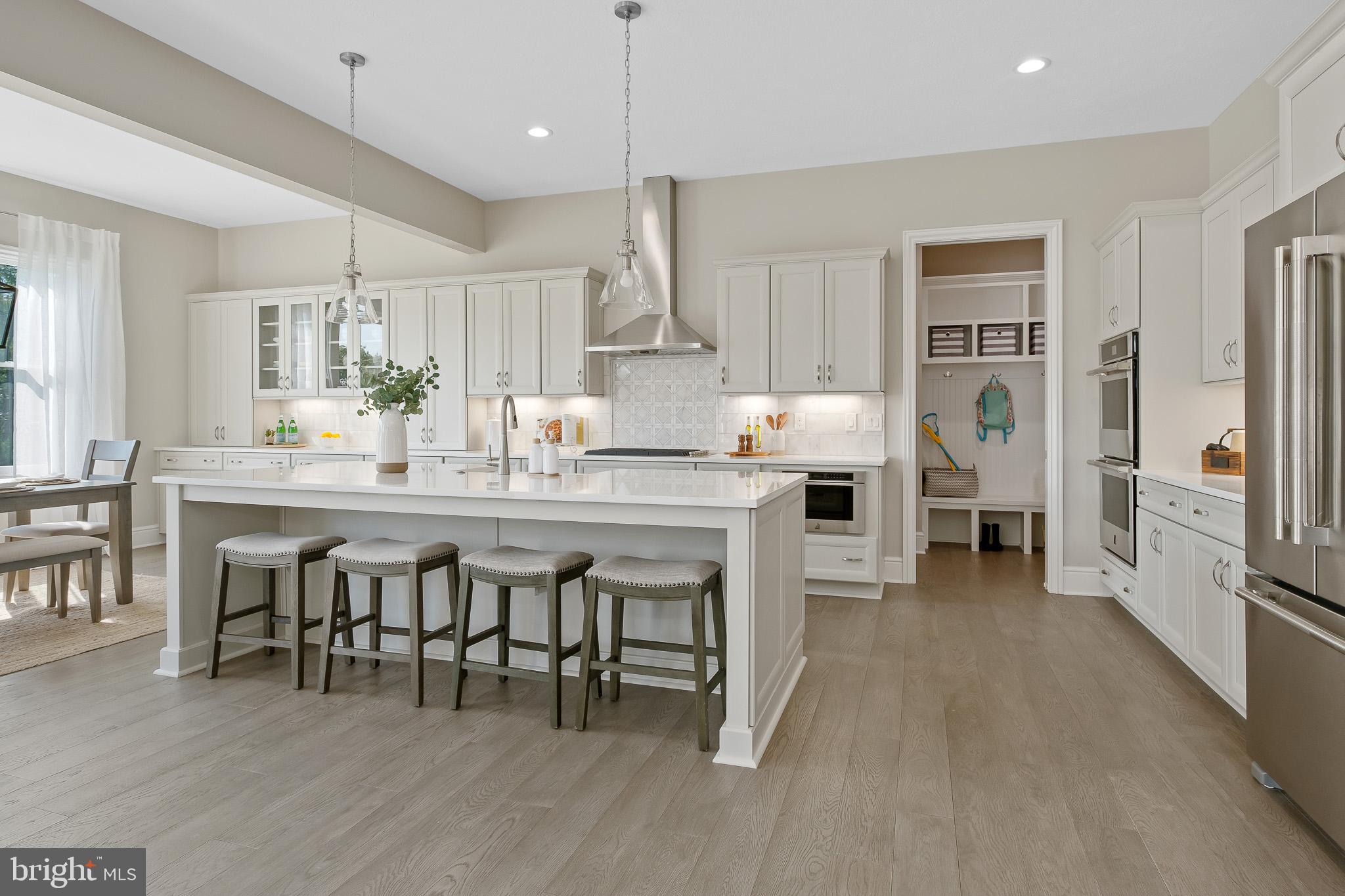 Real estate listing preview #13