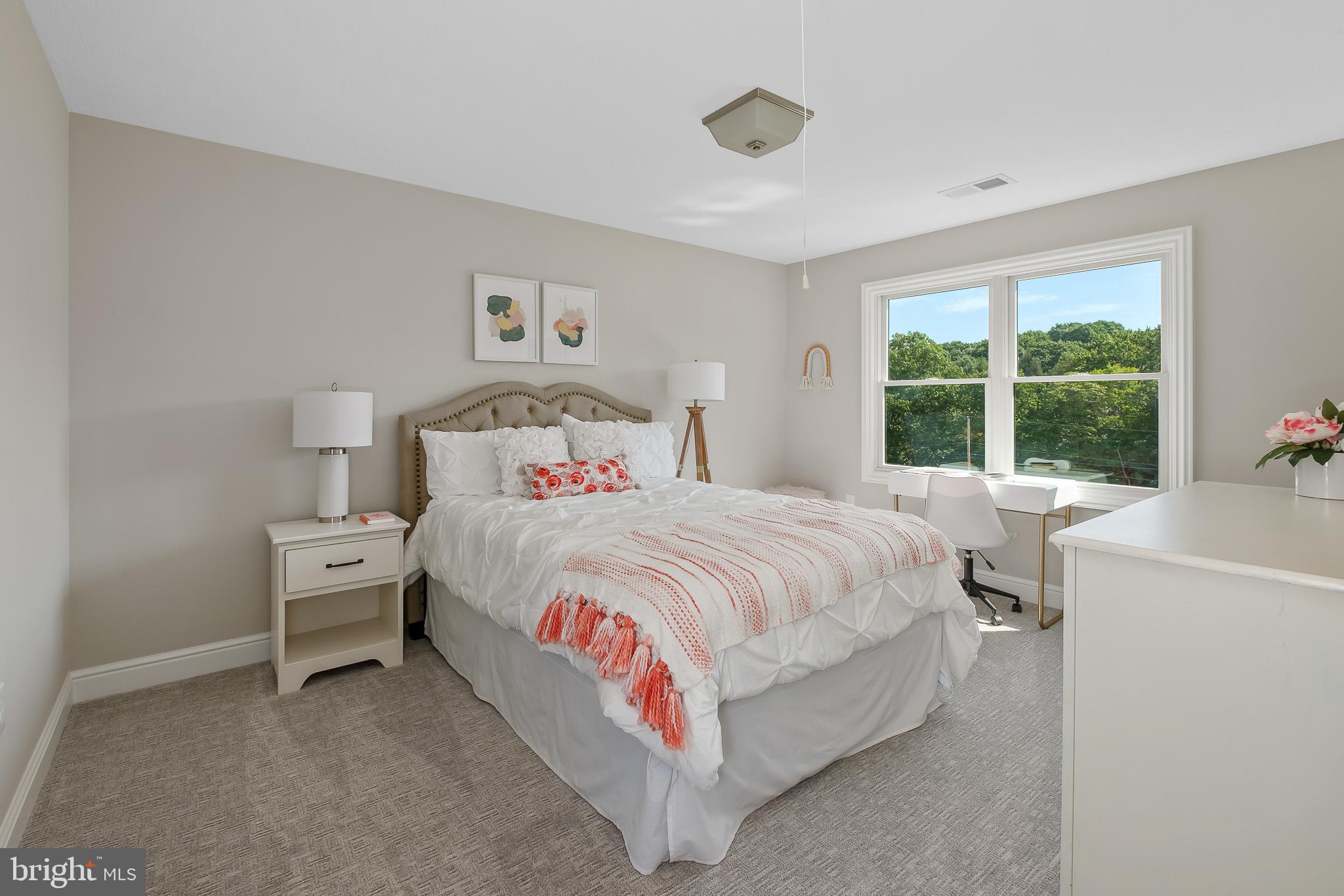 Real estate listing preview #26