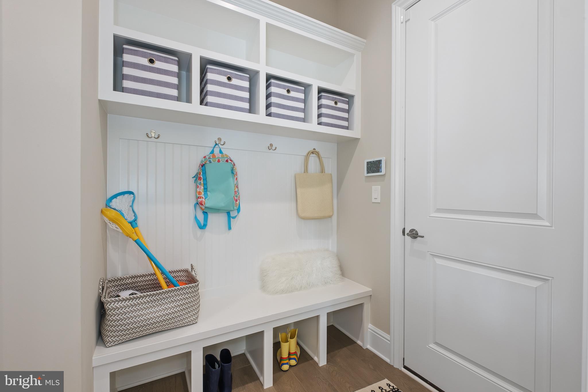 Real estate listing preview #17