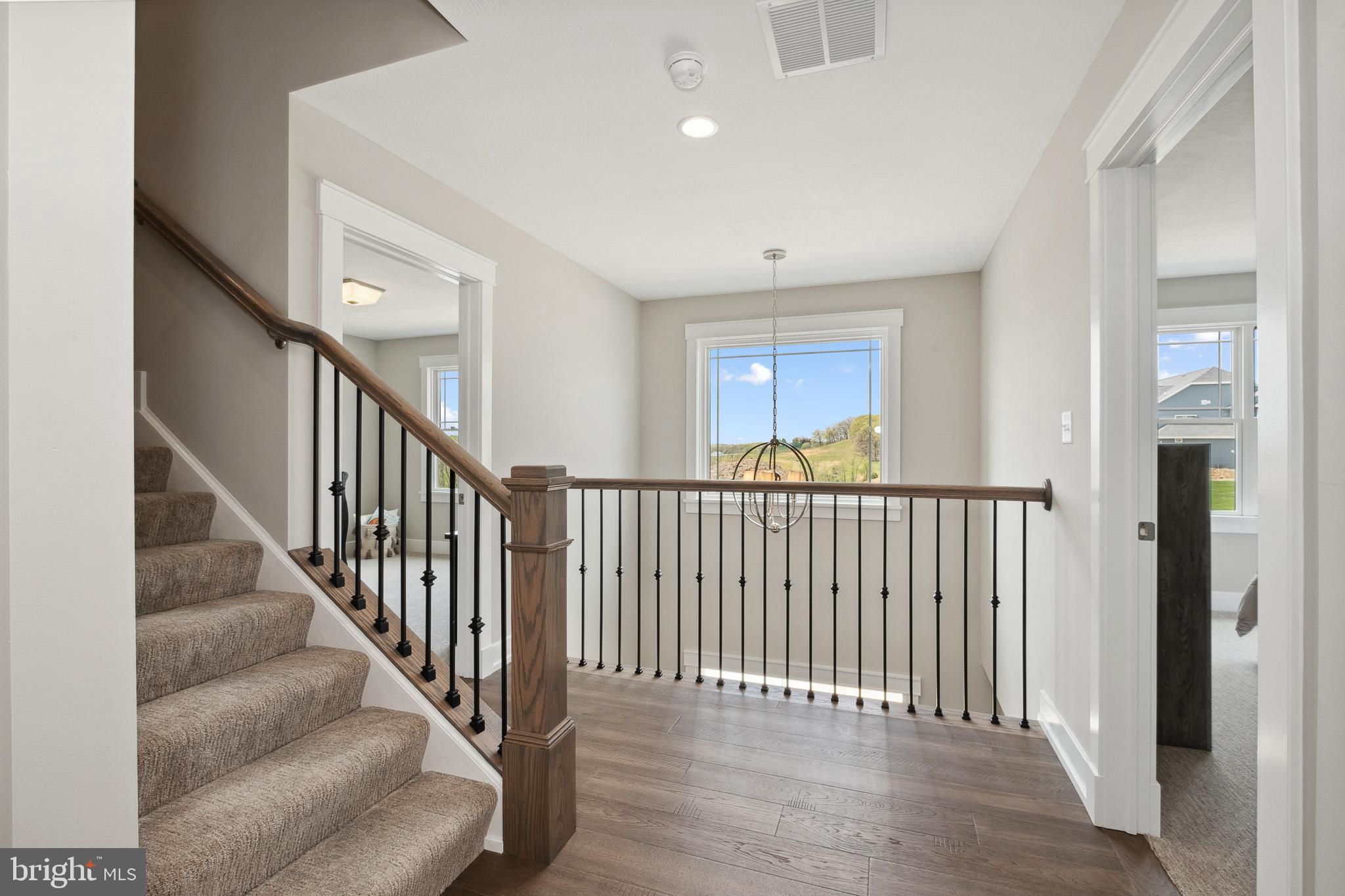 Real estate listing preview #22