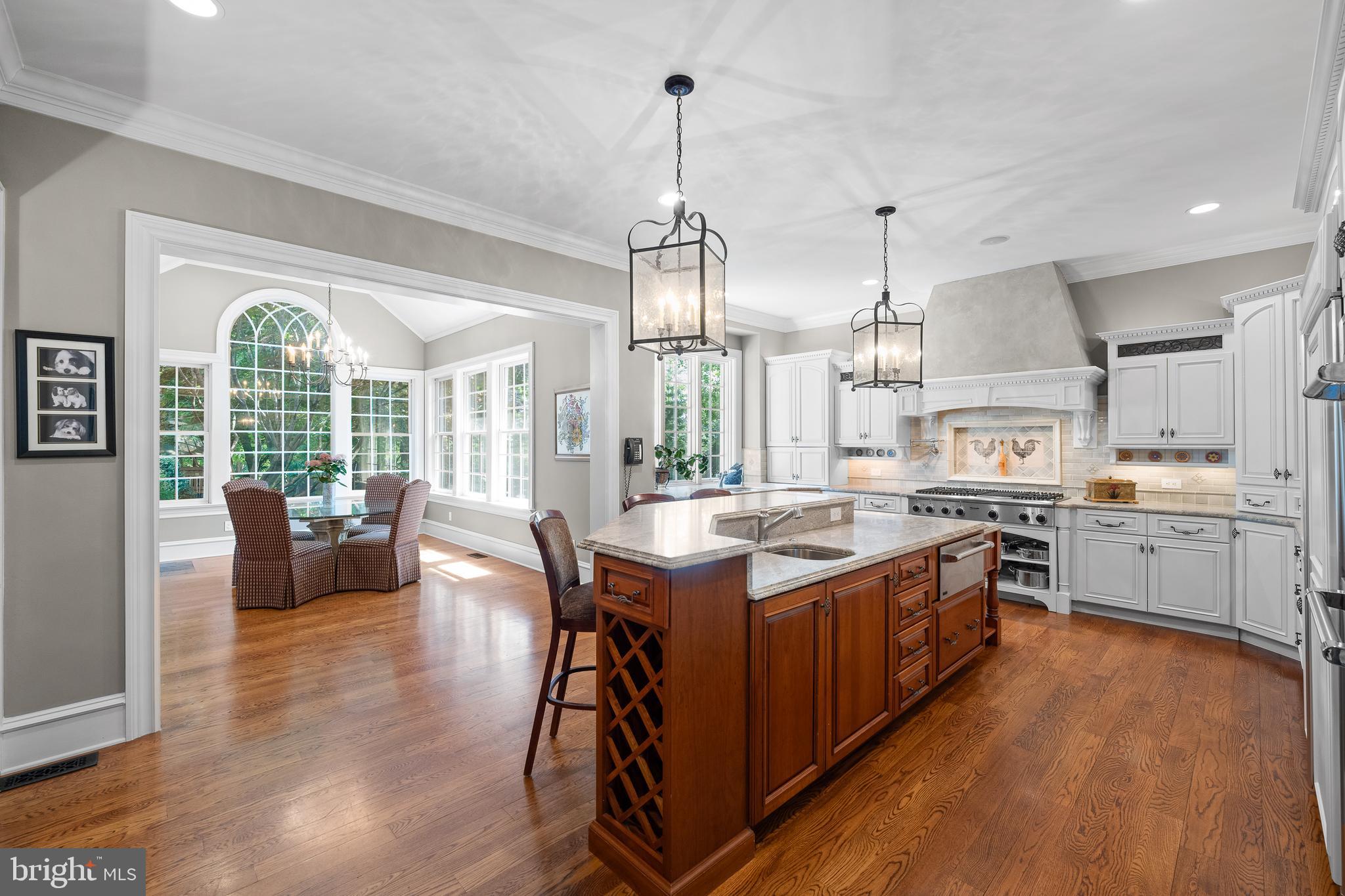 Real estate listing preview #10