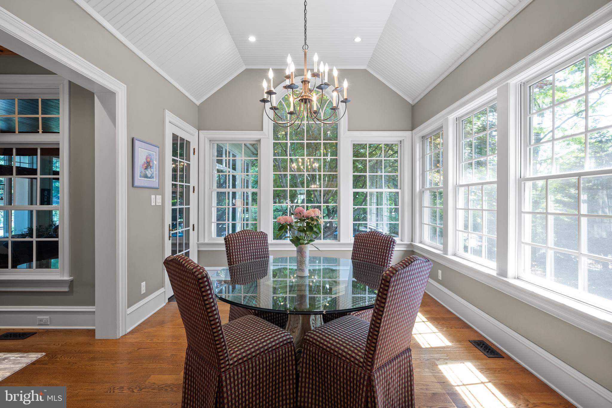 Real estate listing preview #15