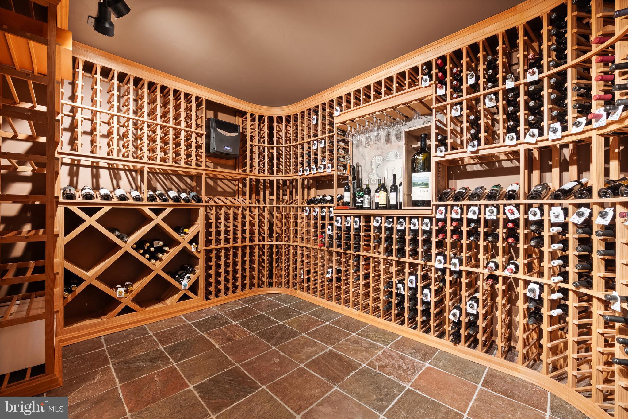 Real estate listing preview #53