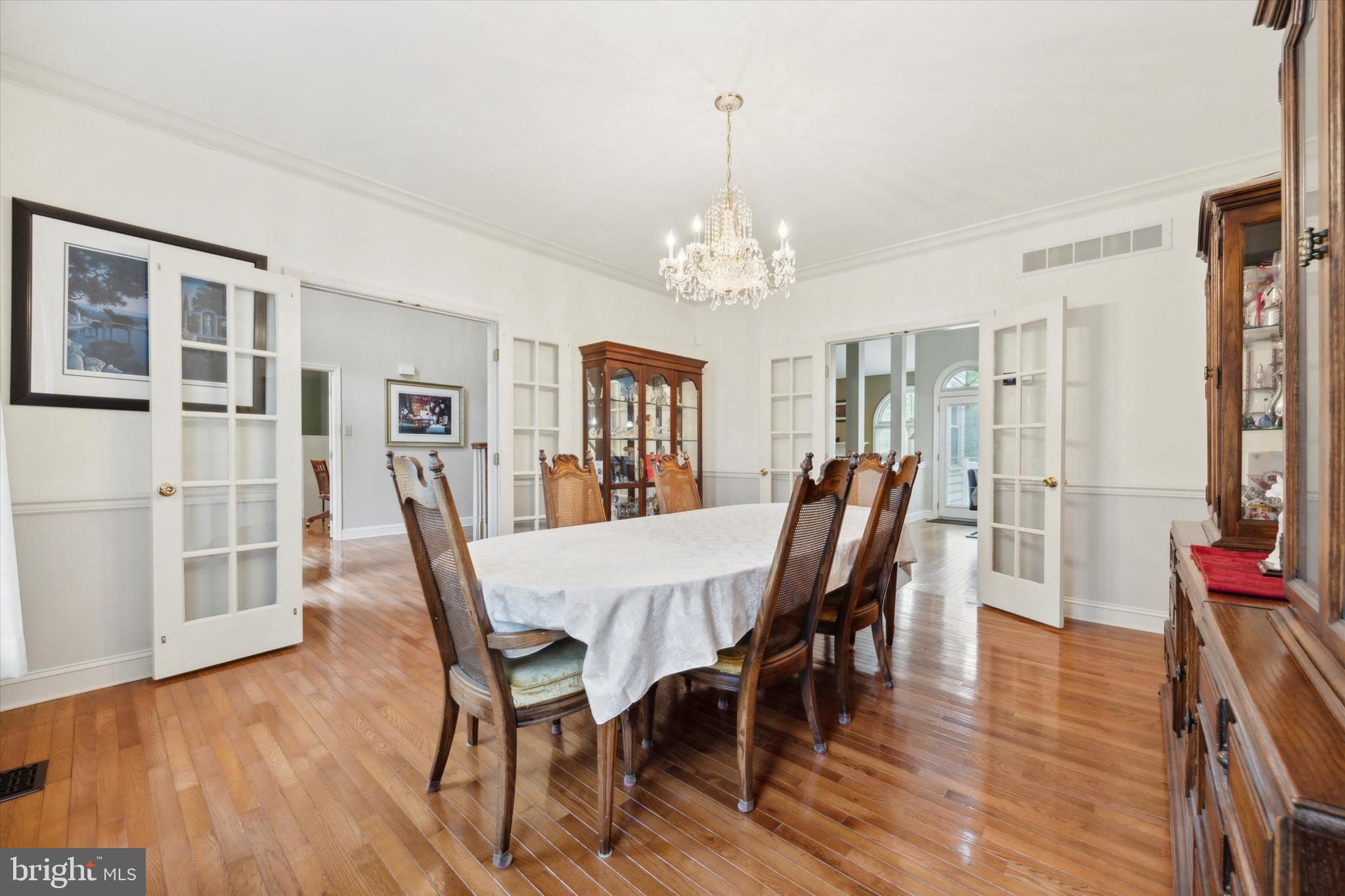 Real estate listing preview #7