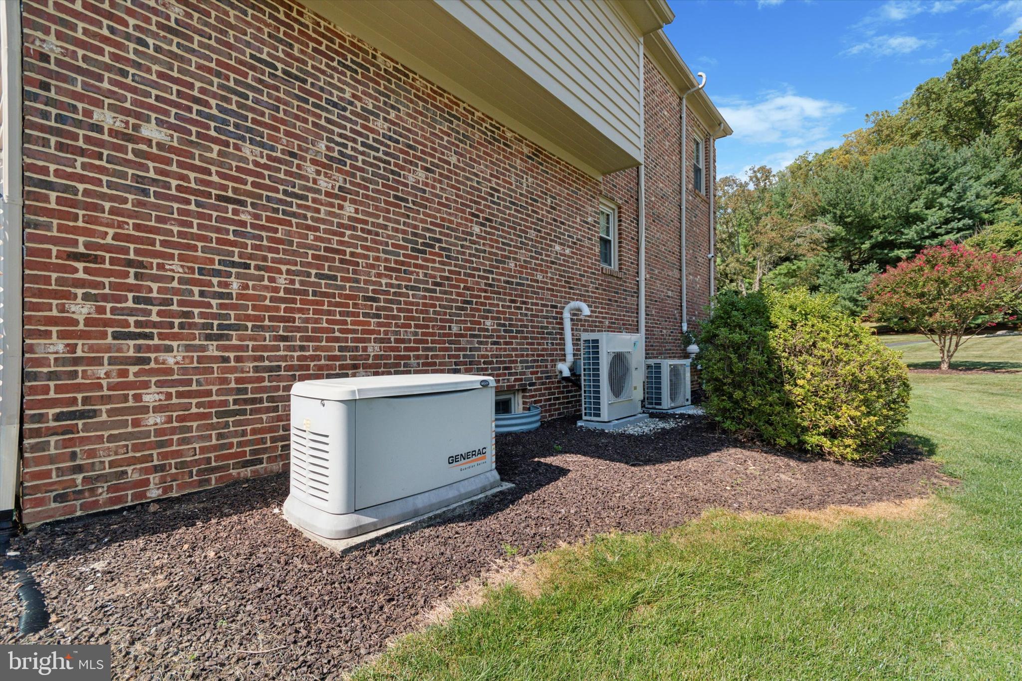 Real estate listing preview #63