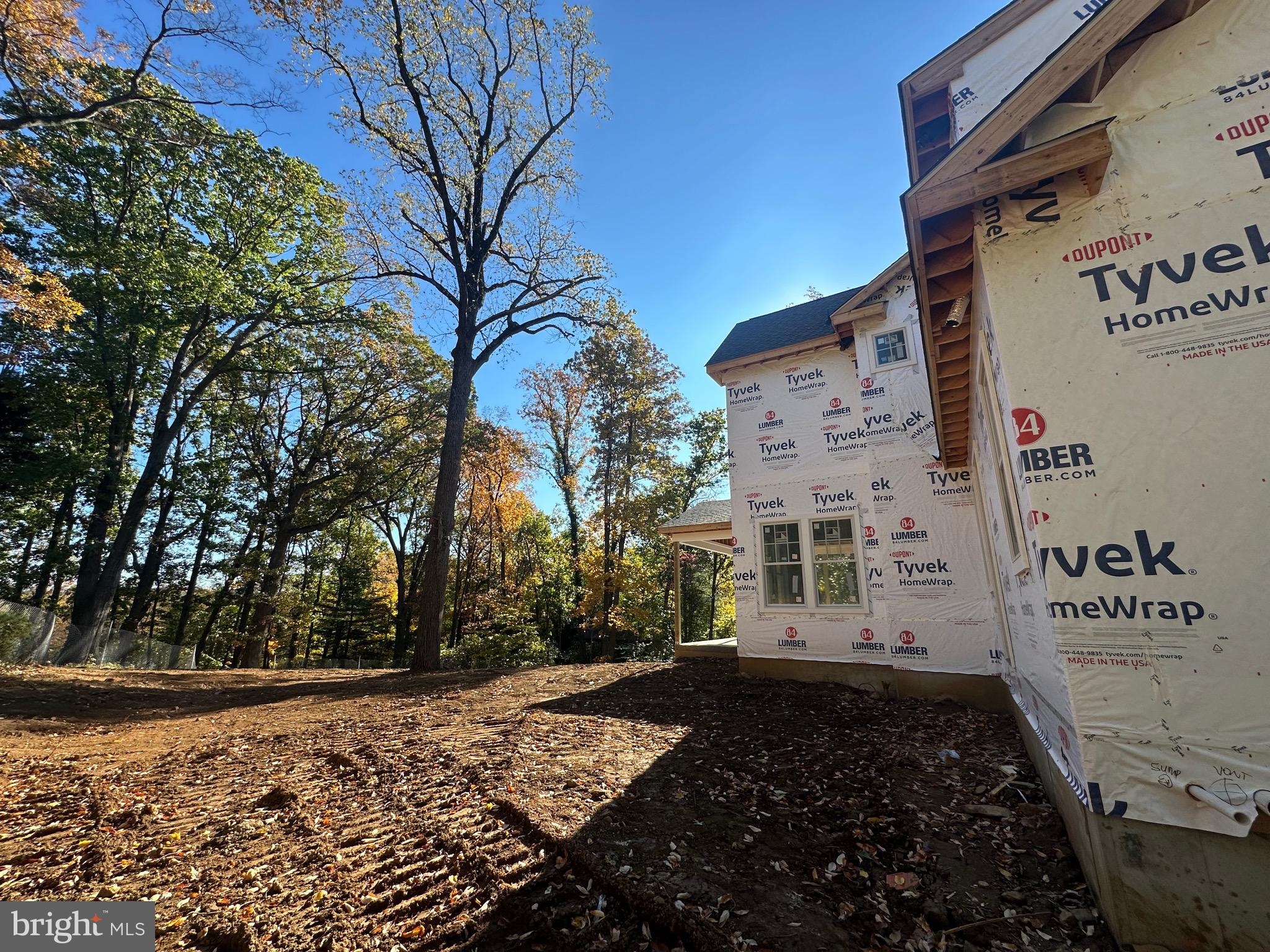 Real estate listing preview #3