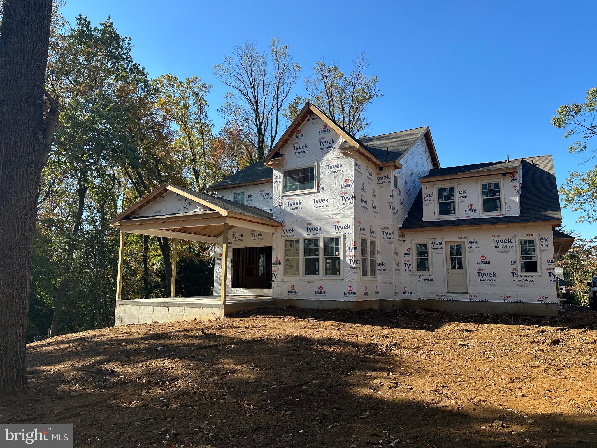 Real estate listing preview #12