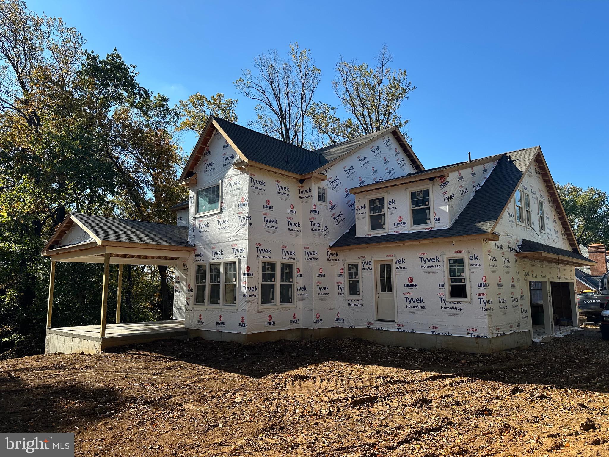 Real estate listing preview #1