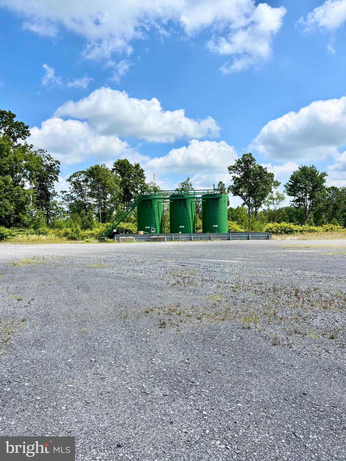 Real estate listing preview #4