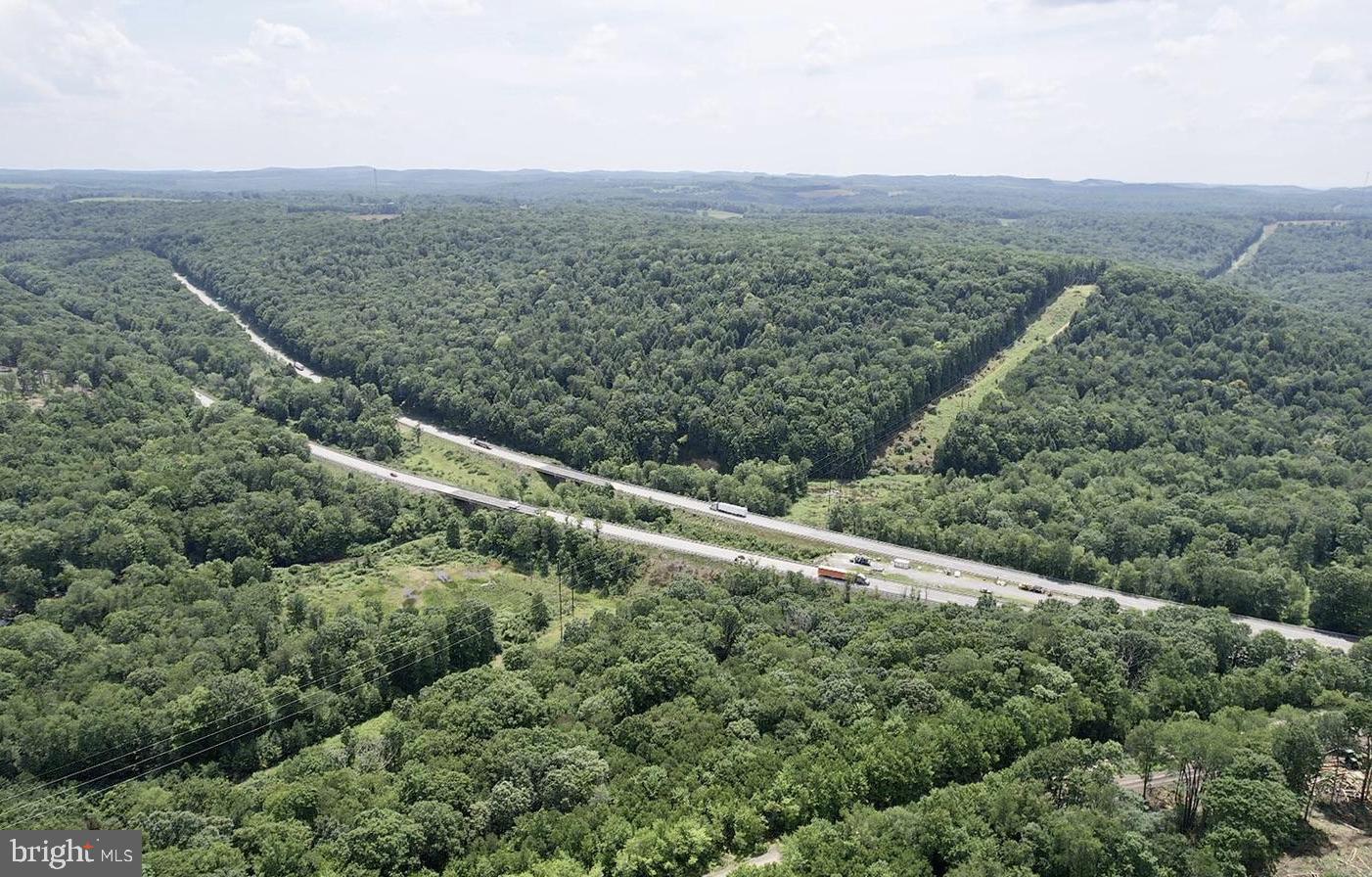 Real estate listing preview #8