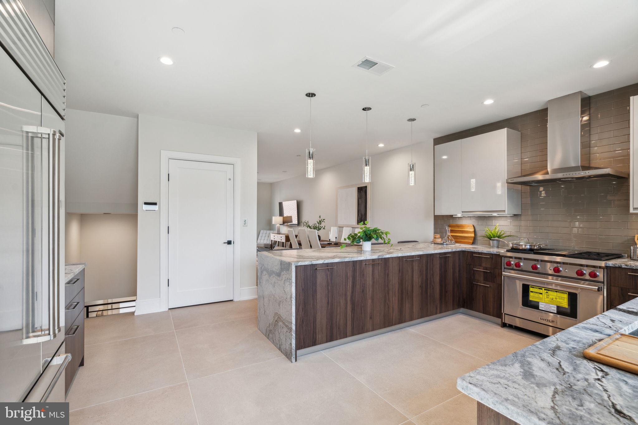 Real estate listing preview #18